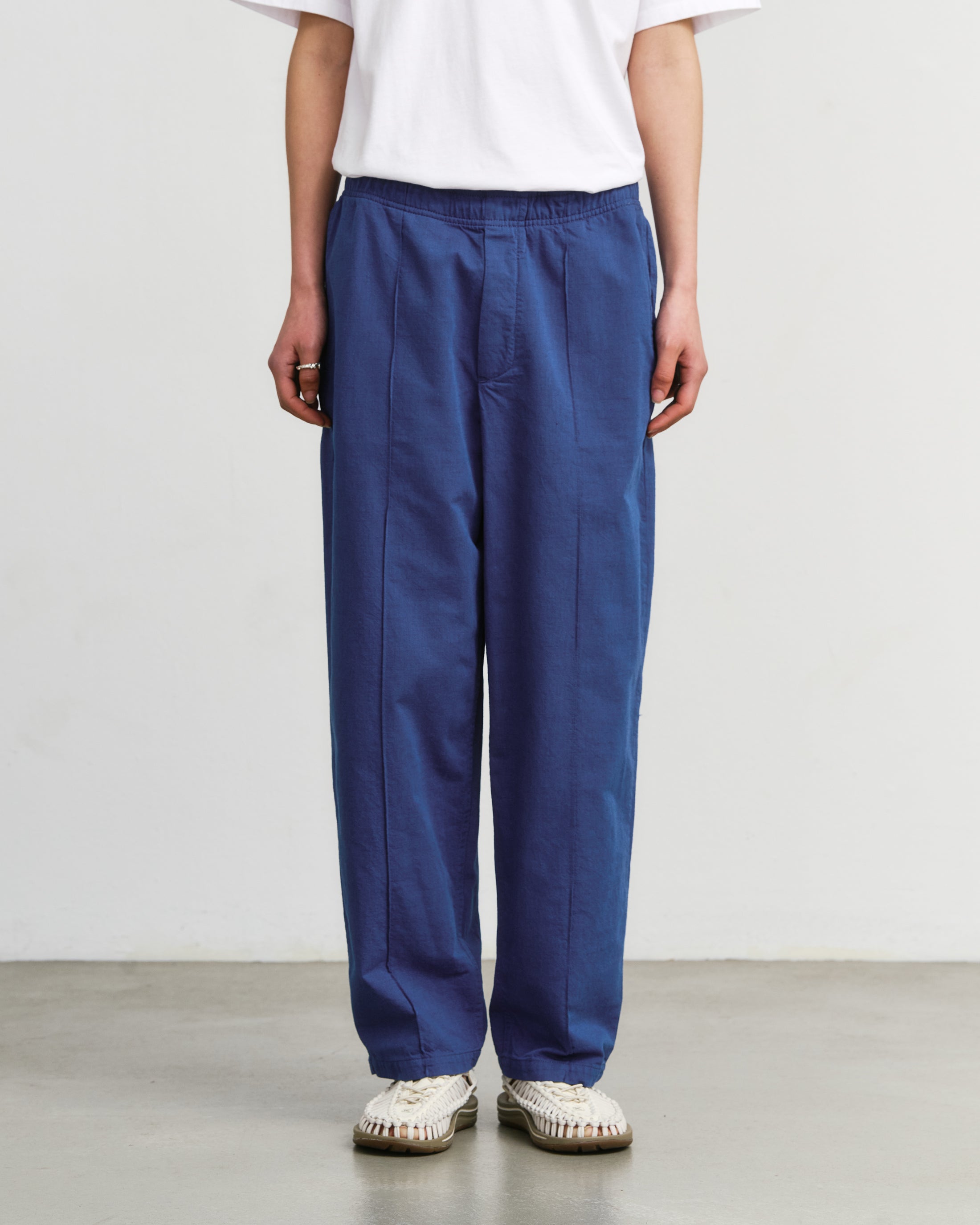 Blaue Bundfaltenhose Weit aus Bio-Baumwolle von Rotholz