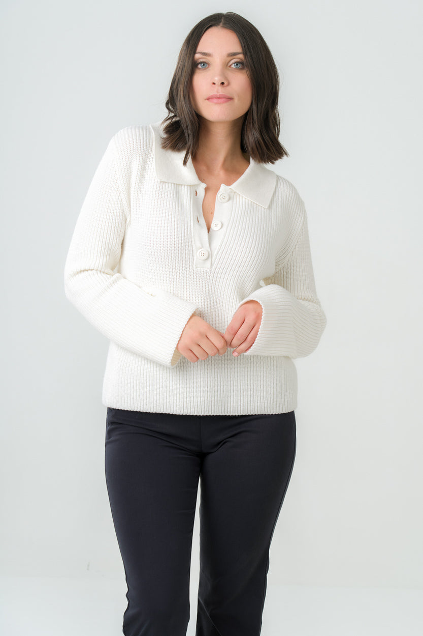 White sweater Torreya made of 100% merino wool by Avani
