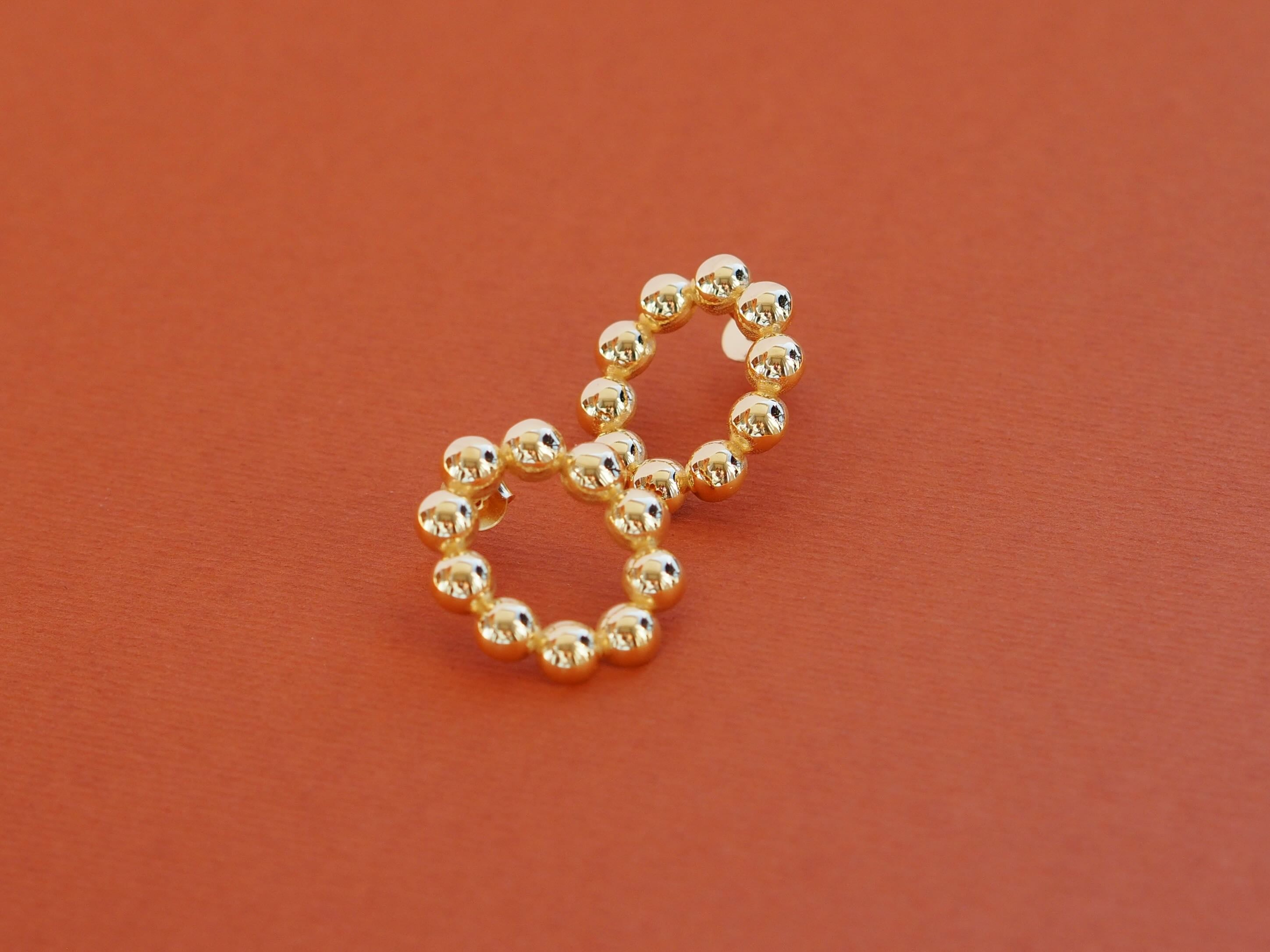 Reborn (Dali') hoop earrings