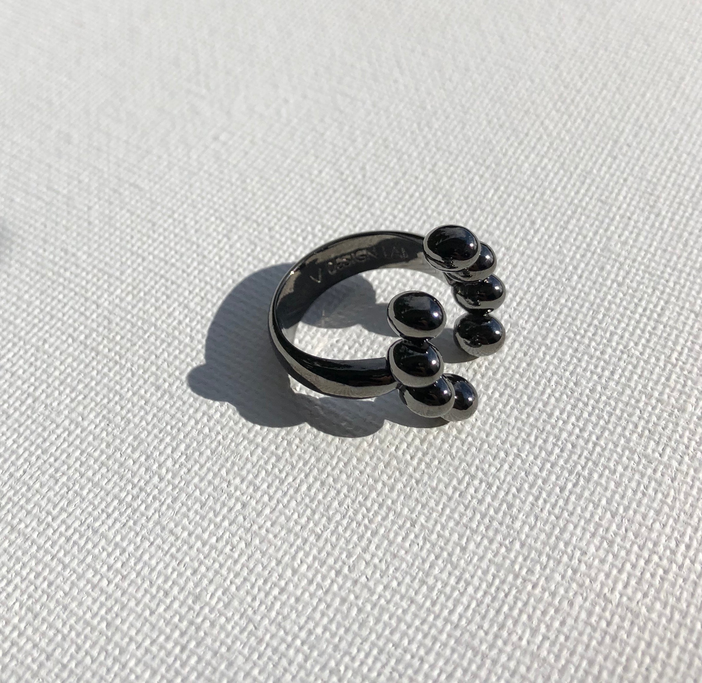 Open Ring Reborn (Dali')