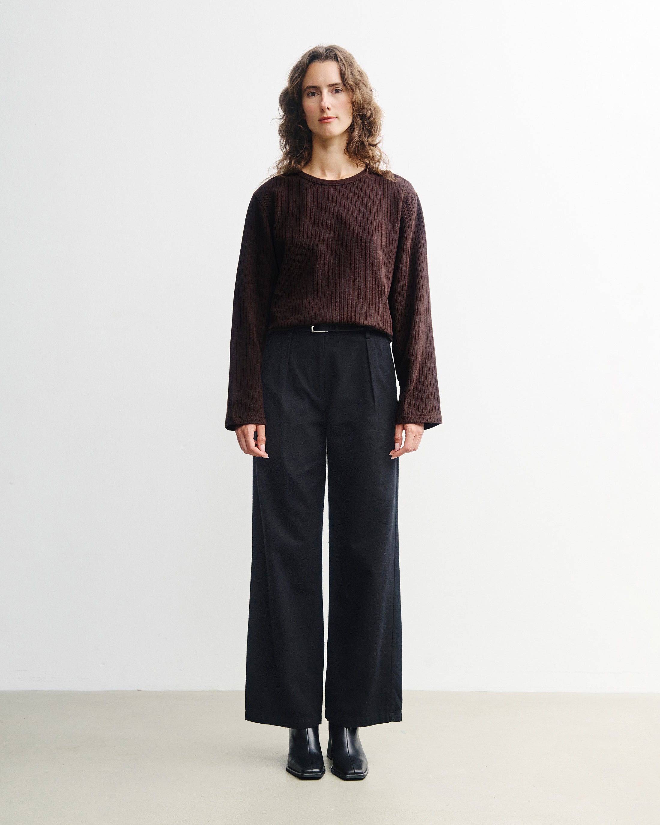 Braunes Langarmshirt Oversize aus Bio-Baumwolle von Rotholz
