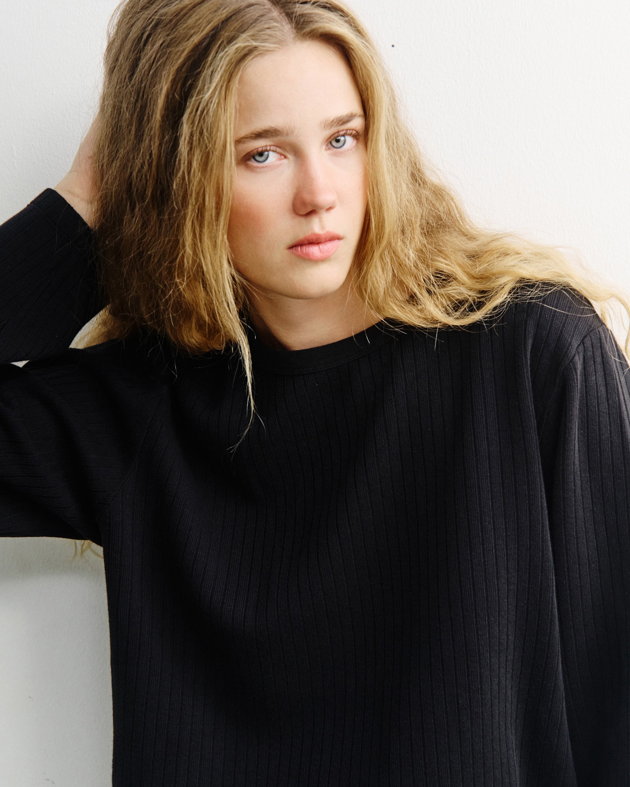 Schwarzes Langarmshirt Oversize aus Bio-Baumwolle von Rotholz