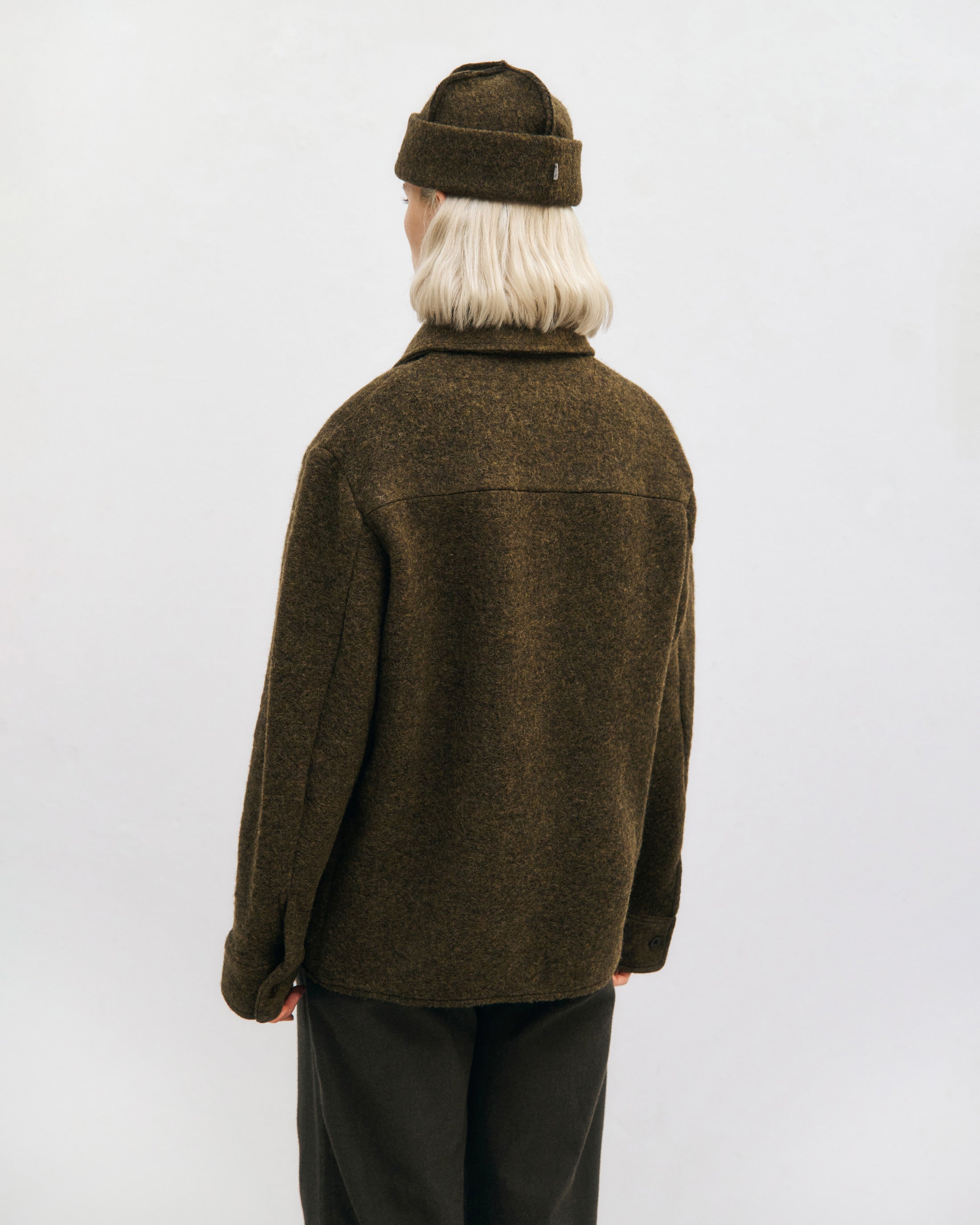 Dunkelgrünes Schweres Overshirt aus Bio Wollmischung von Rotholz