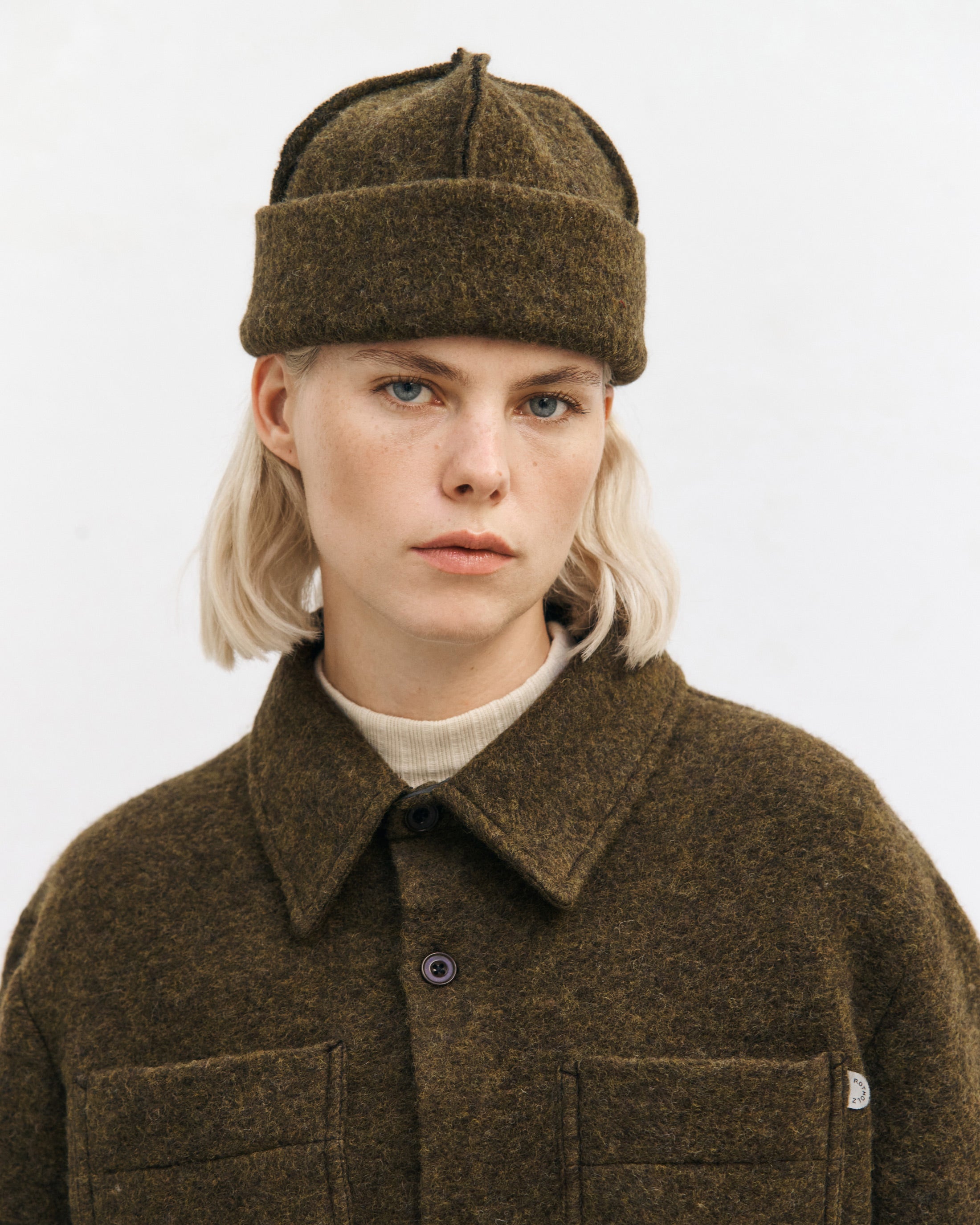 Dunkelgrünes Schweres Overshirt aus Bio Wollmischung von Rotholz
