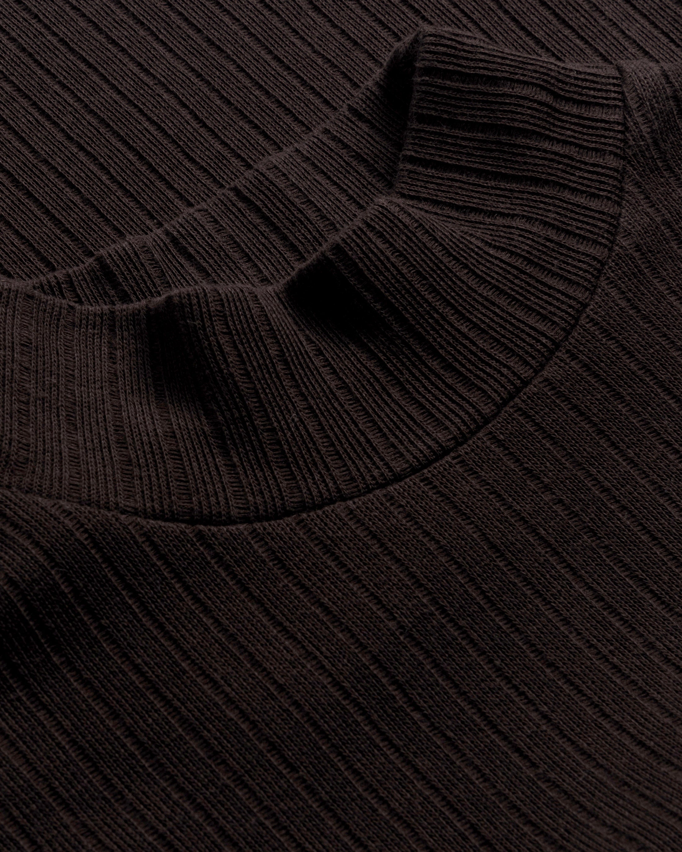 Braunes Langarmshirt Mockneck aus Bio-Baumwolle von Rotholz