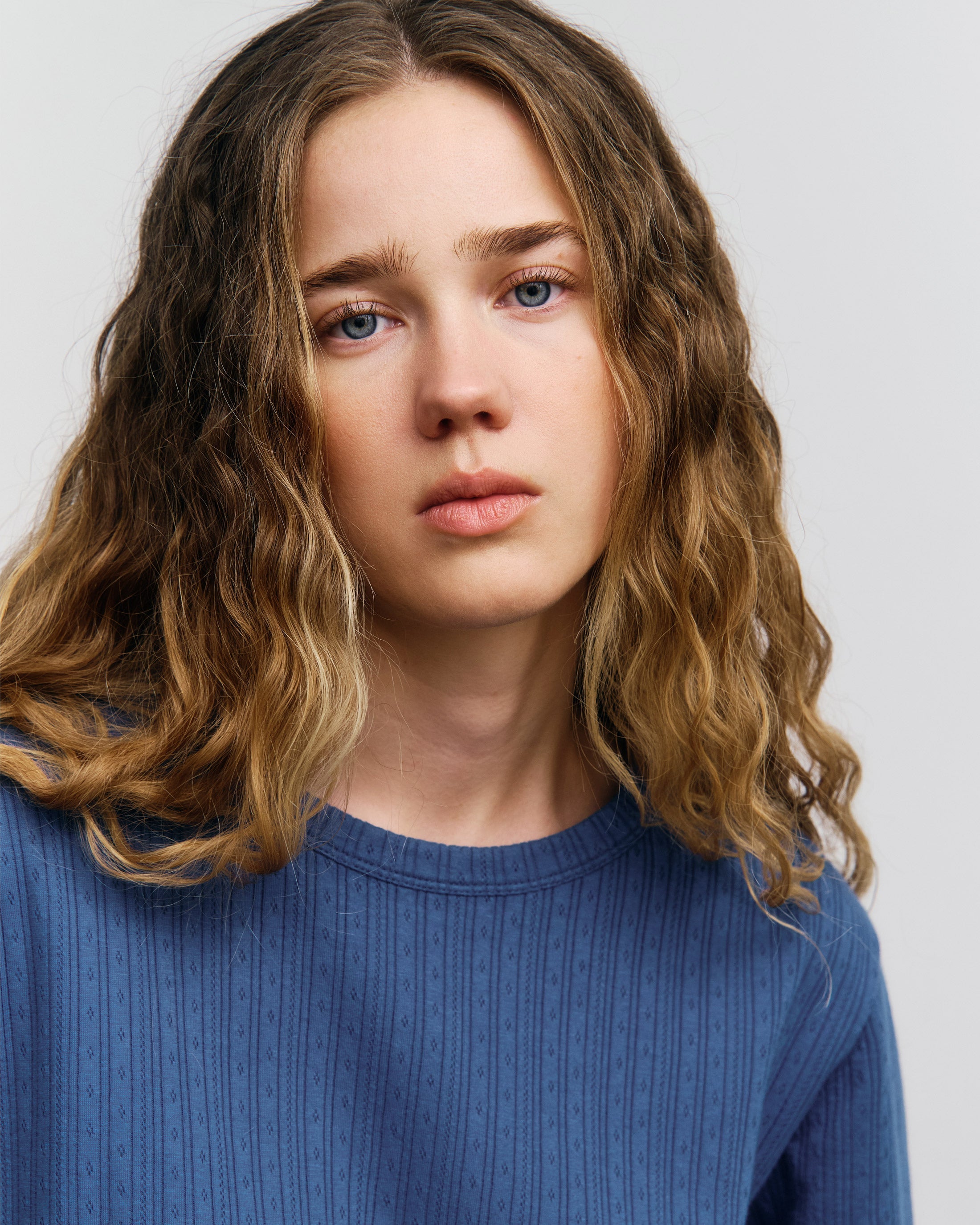 T-shirt bleu côtelé en coton bio Rotholz
