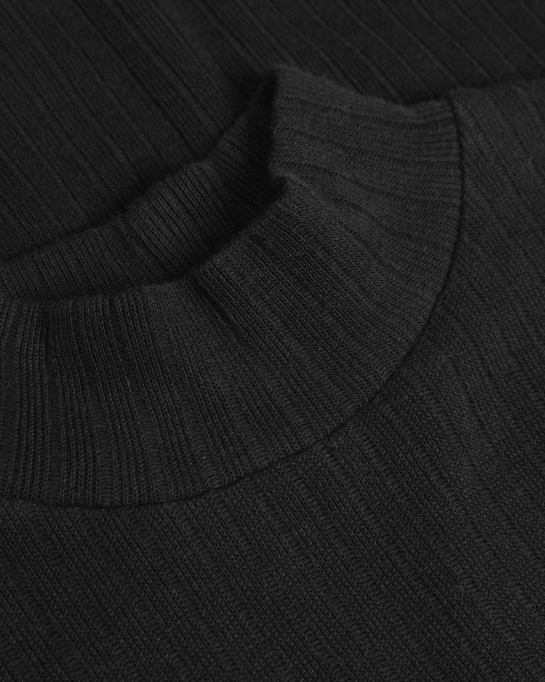 Schwarzes Kleid aus 100% Bio-Baumwolle von Rotholz