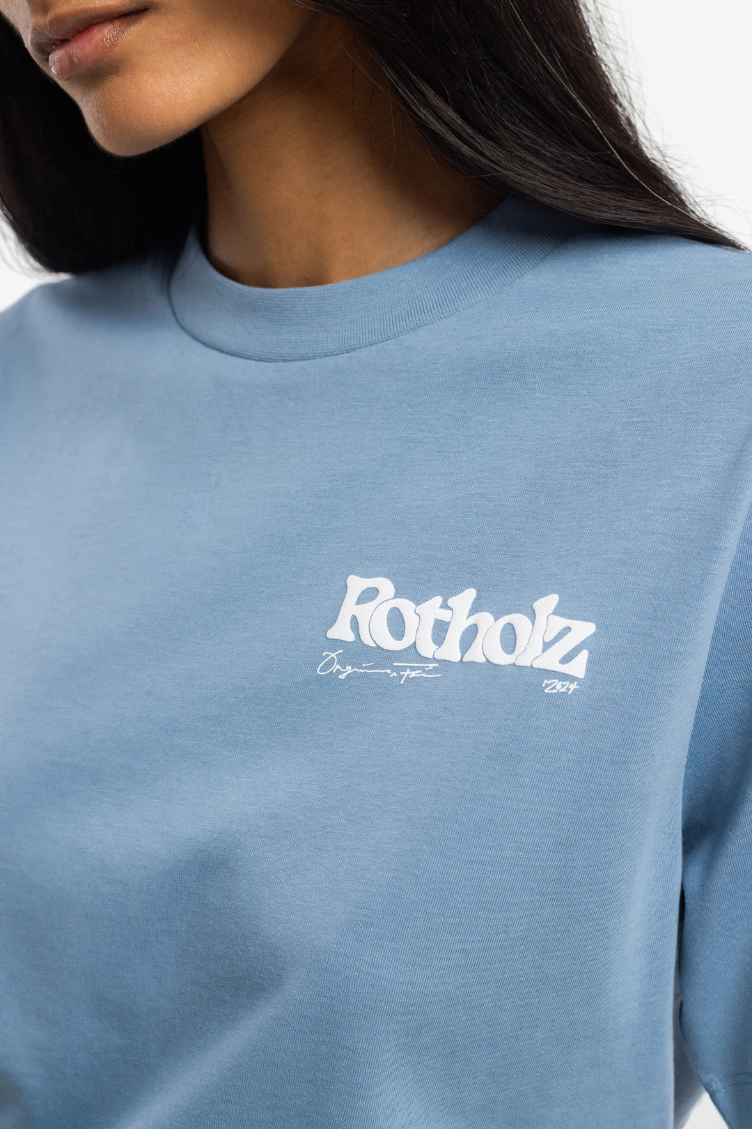 Hellblaues Retro Logo T-Shirt aus 100% Bio-Baumwolle von Rotholz