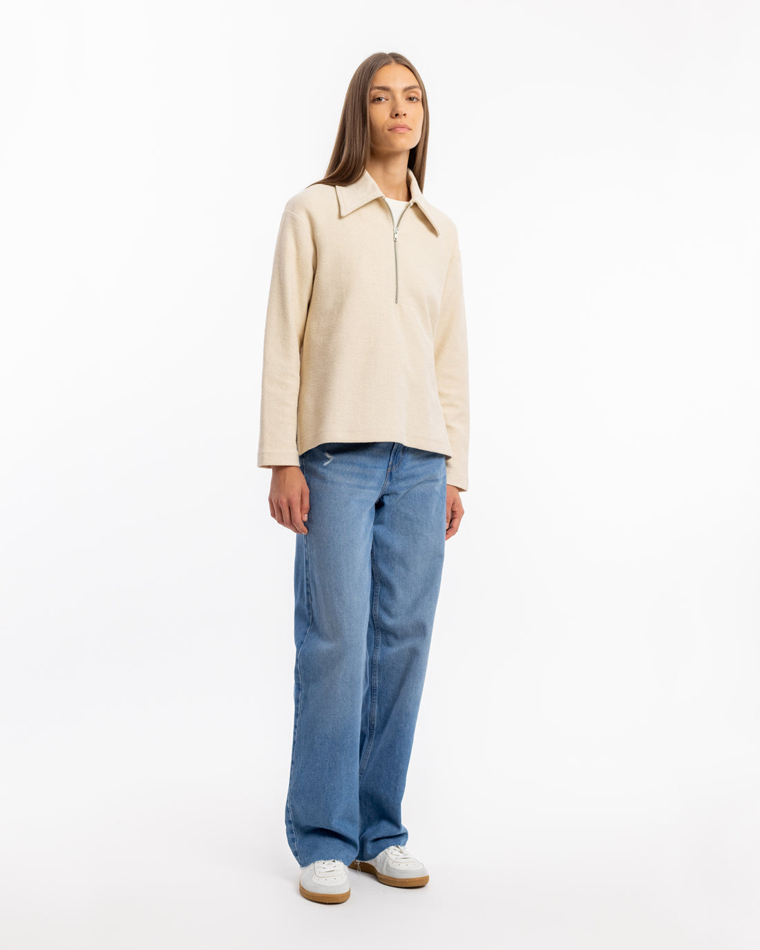 Beige polo zip sweater made of organic cotton from Rotholz