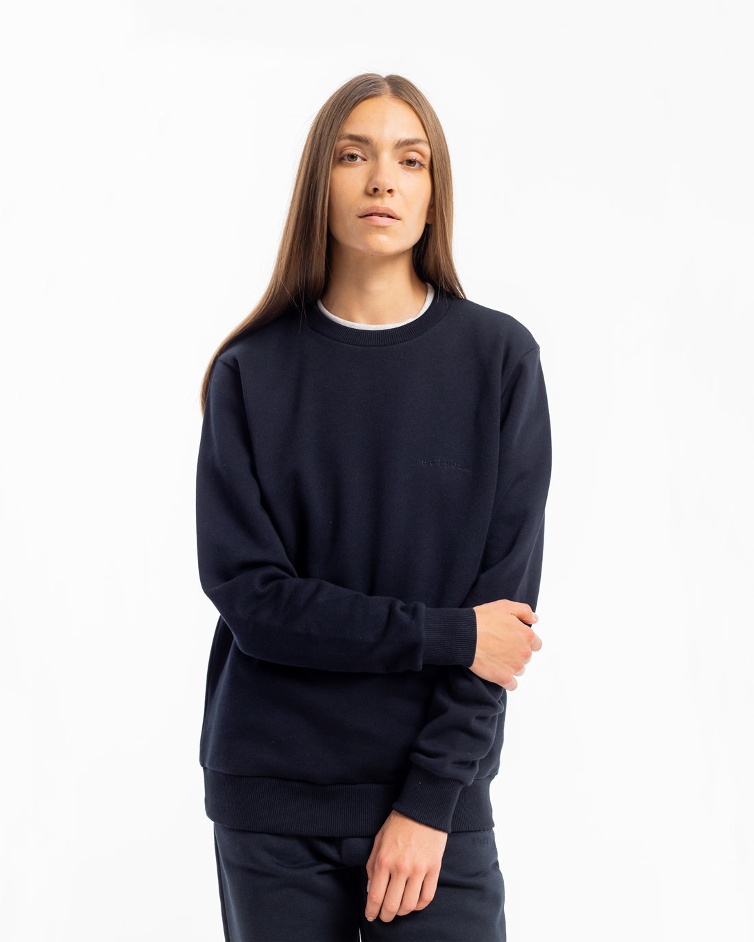 Black sweater logo made of organic cotton from Rotholz