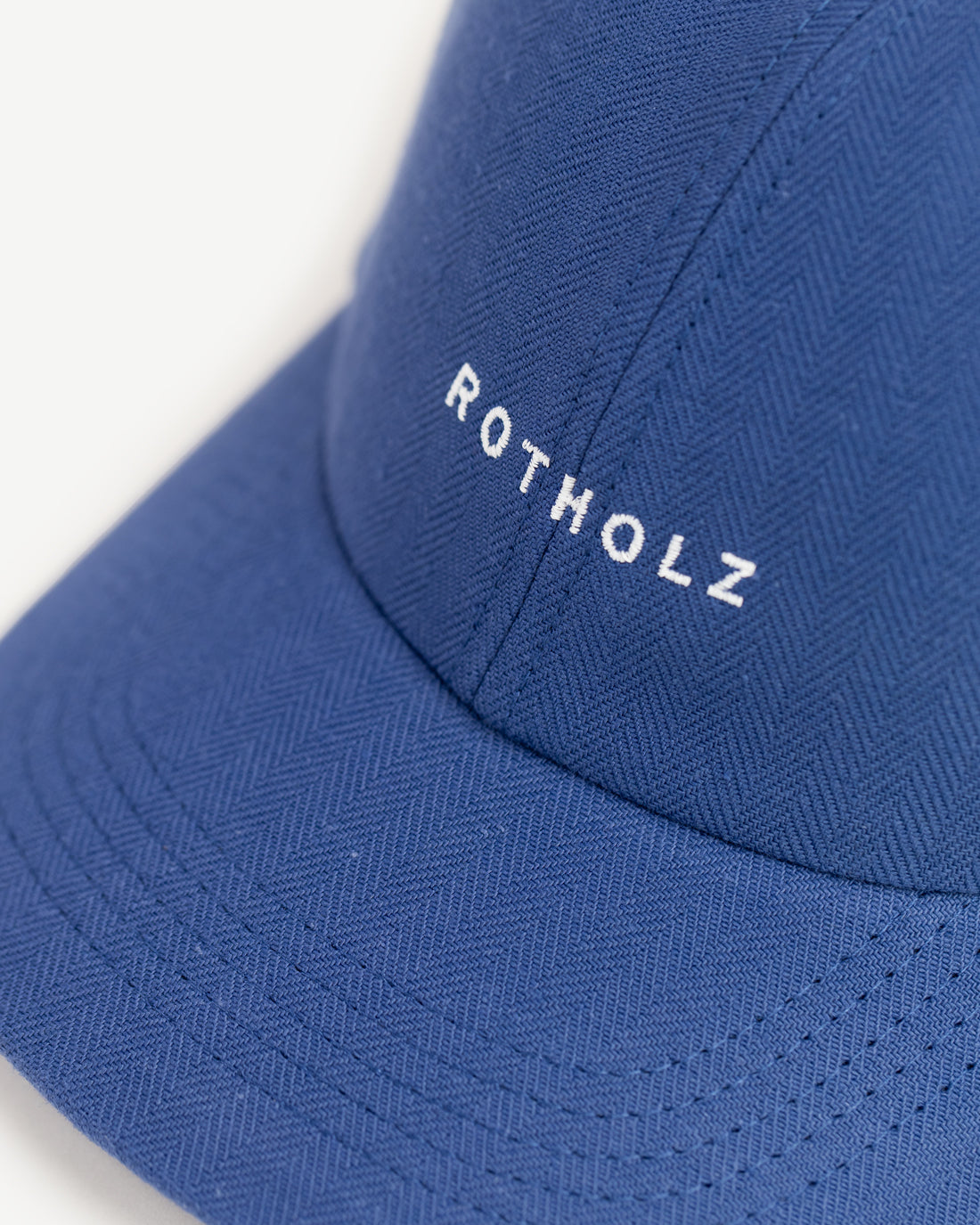 Blue Cap Dad made of 100% organic cotton by Rotholz