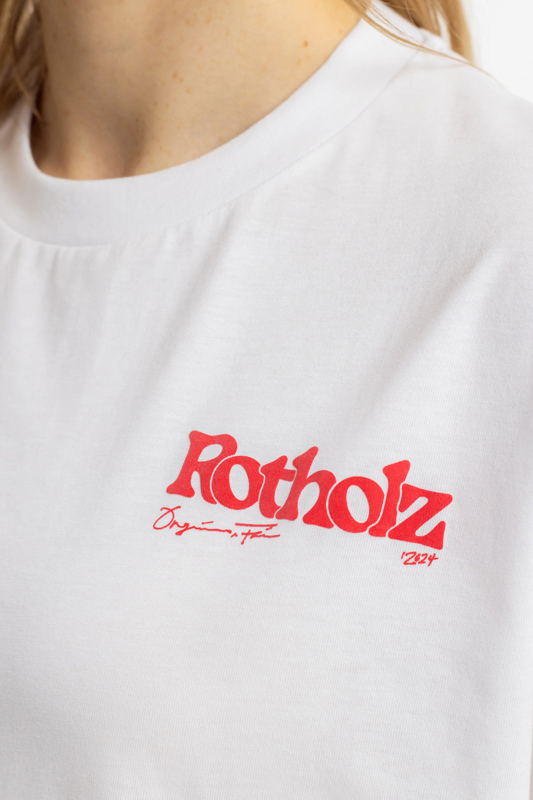 Weisses Retro Logo T-Shirt aus 100% Bio-Baumwolle von Rotholz