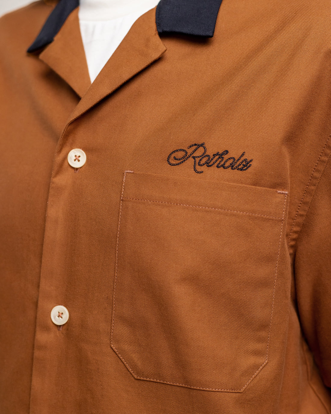 Orange, short-sleeved bowling shirt made from 100% organic cotton from Rotholz