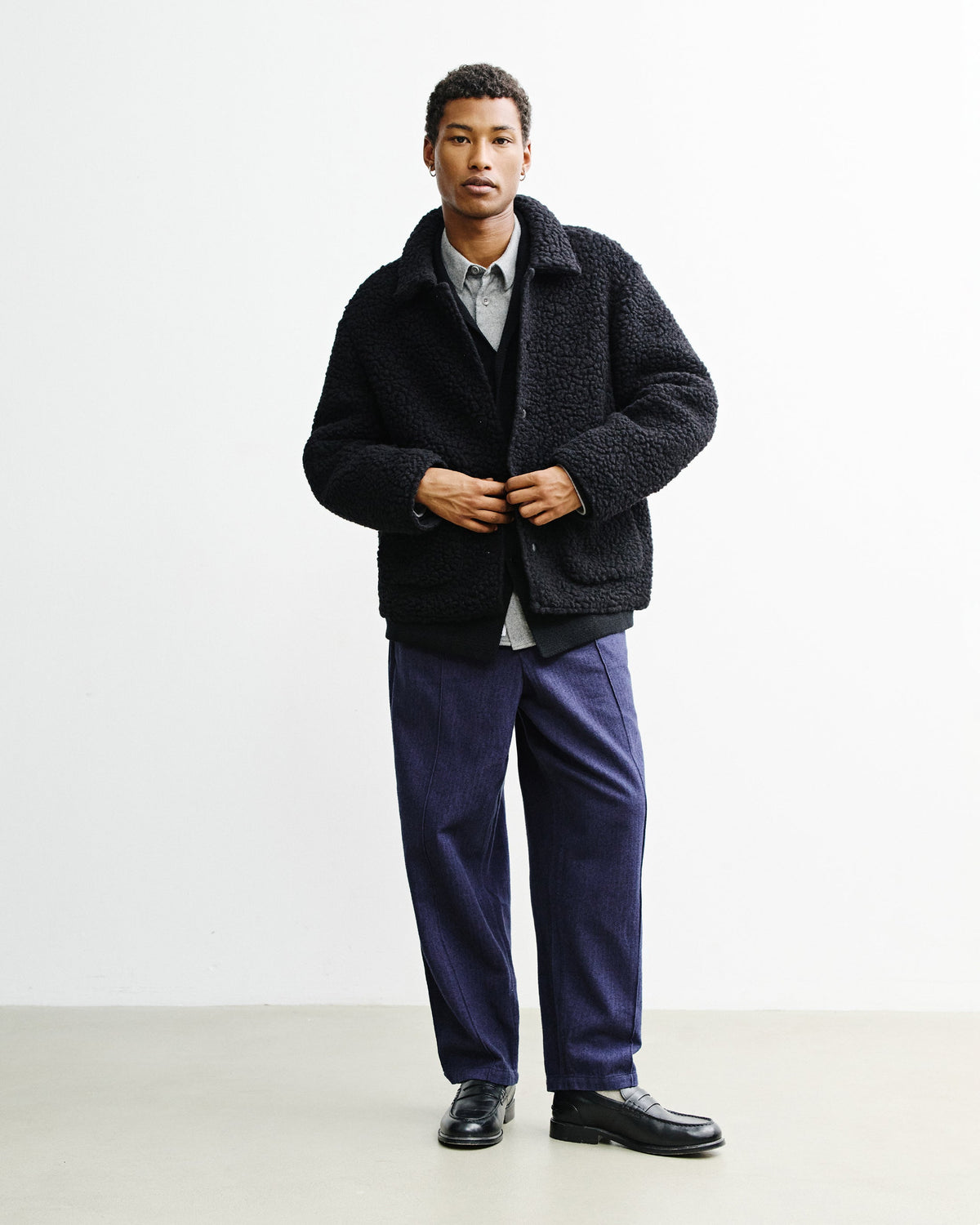 Sherpa Jacke aus Bio Wolle in Schwarz von Rotholz