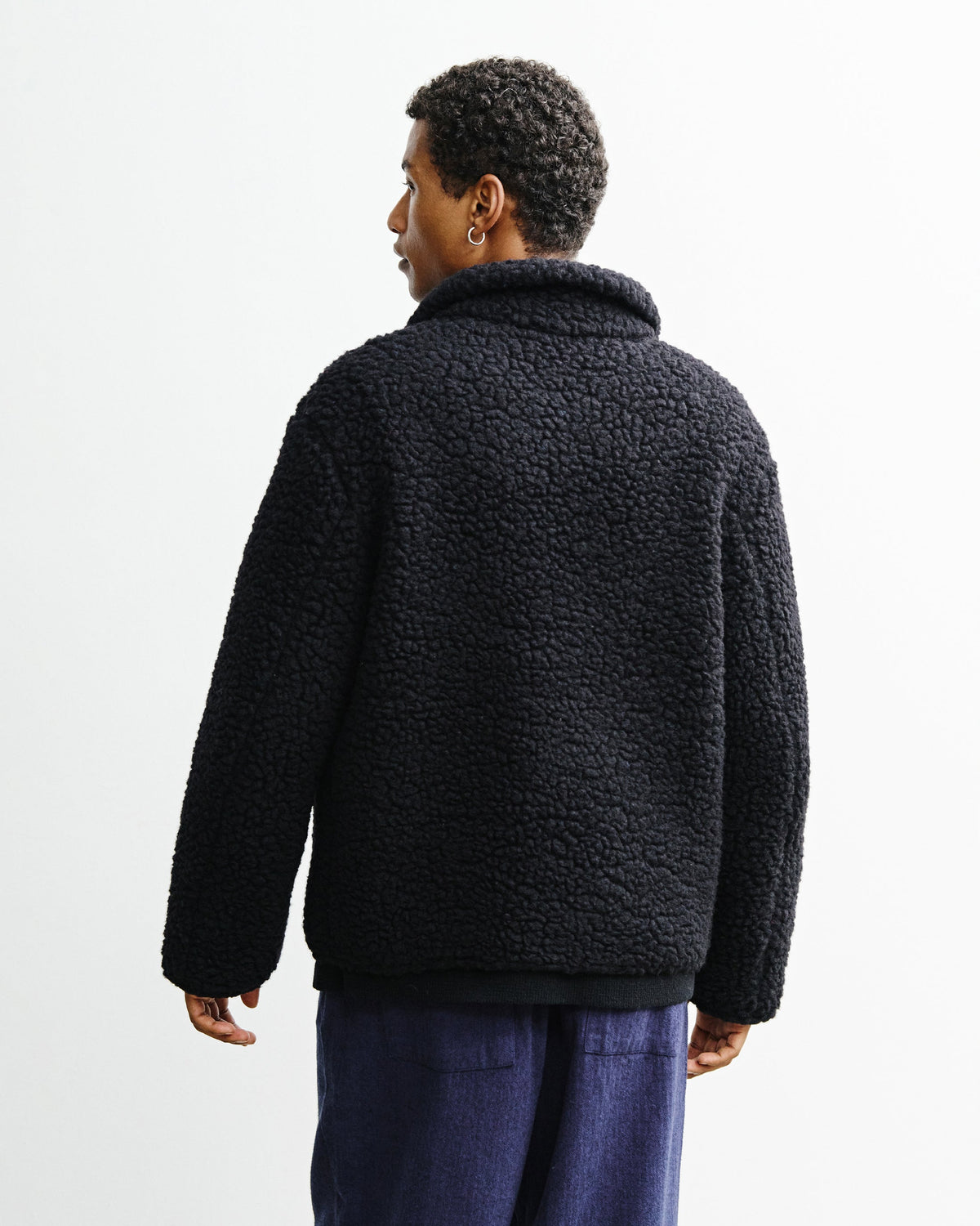 Sherpa Jacke aus Bio Wolle in Schwarz von Rotholz