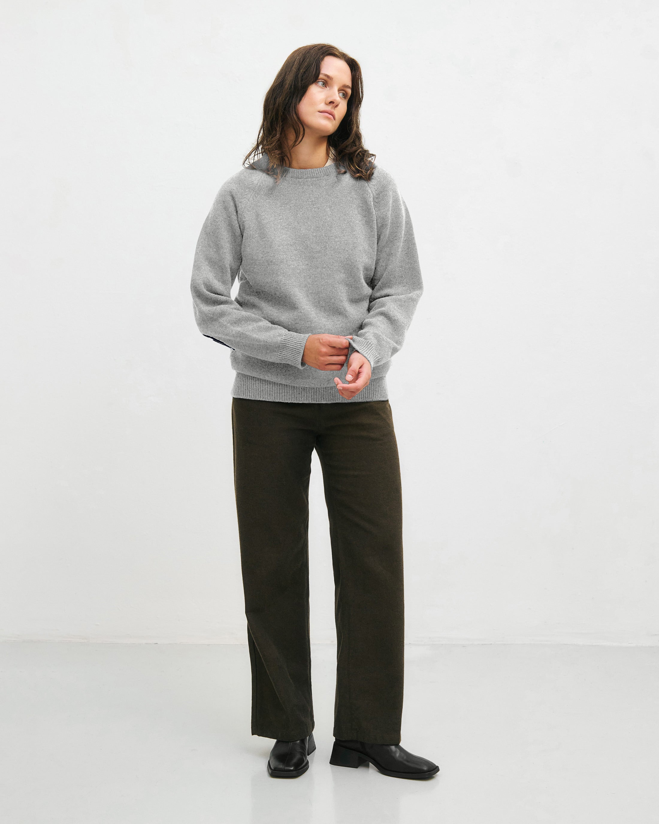 Hellgrauer Strickpullover Smiling recycelter Wolle von Rotholz