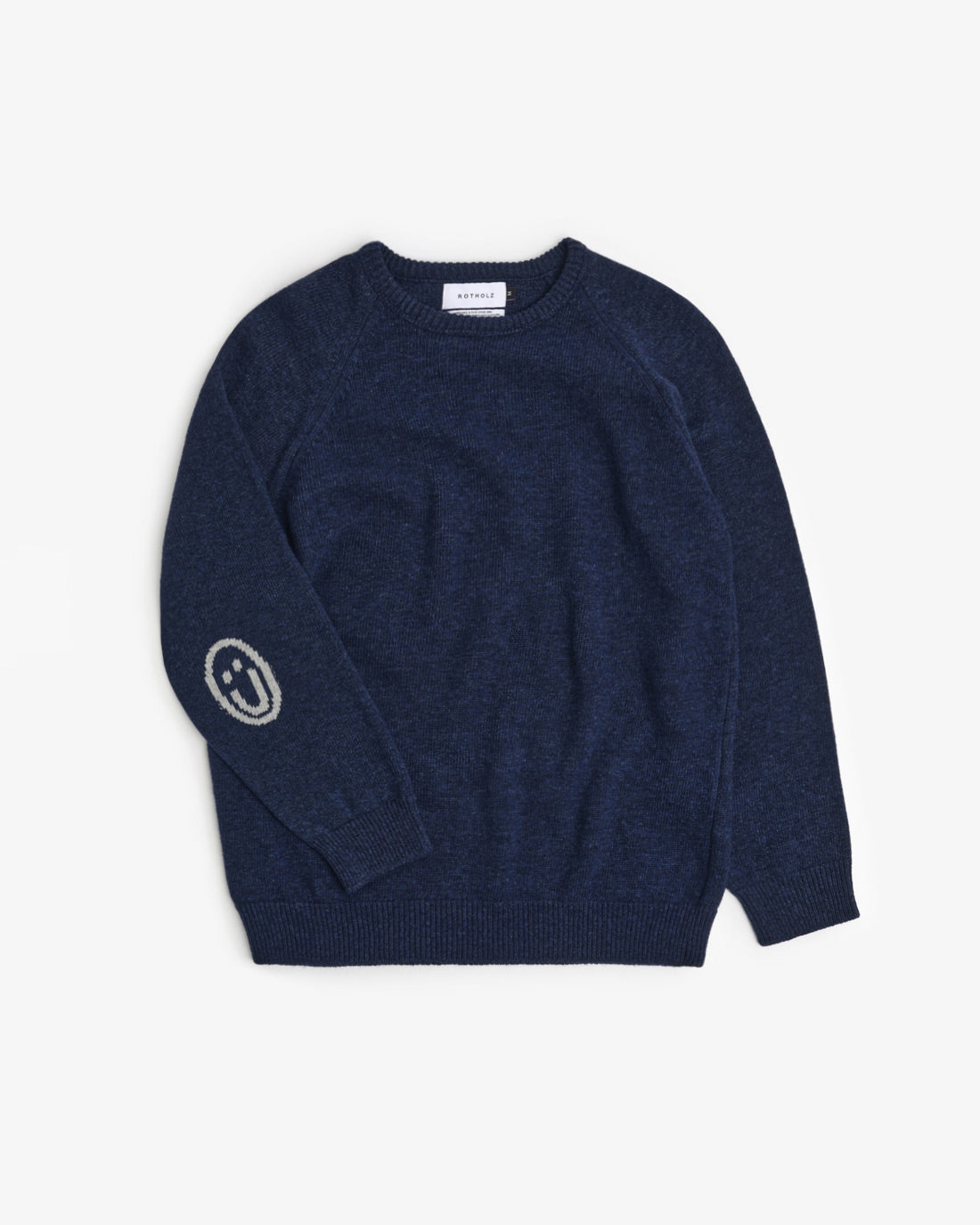 Dunkelblauer Strickpullover Smiling aus recycelter Wolle von Rotholz