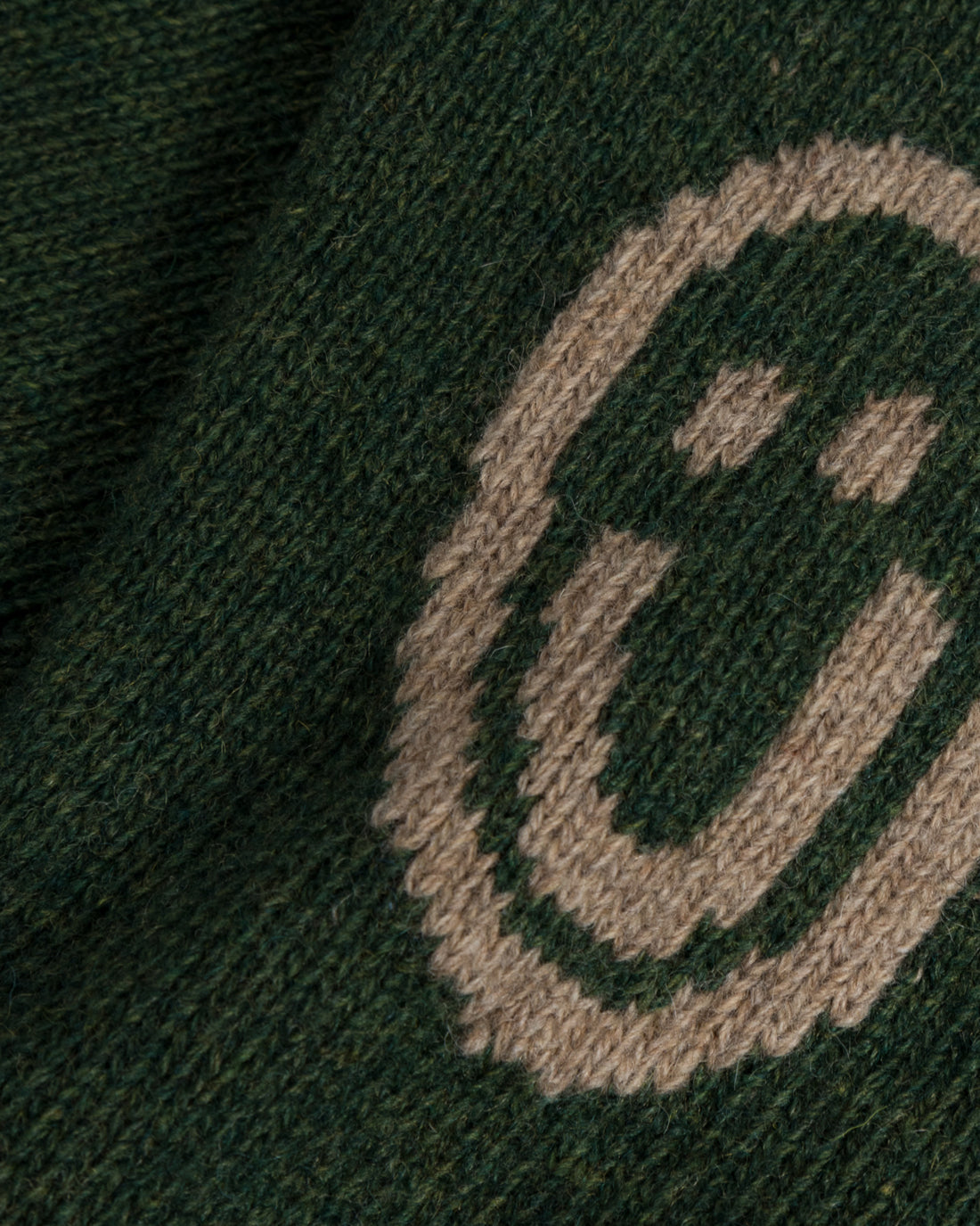 Grüner Strickpullover Smiley aus Recycelter Wolle von Rotholz