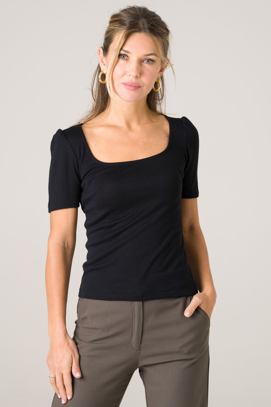 T-shirt Hoya noir en Tencel de Avani