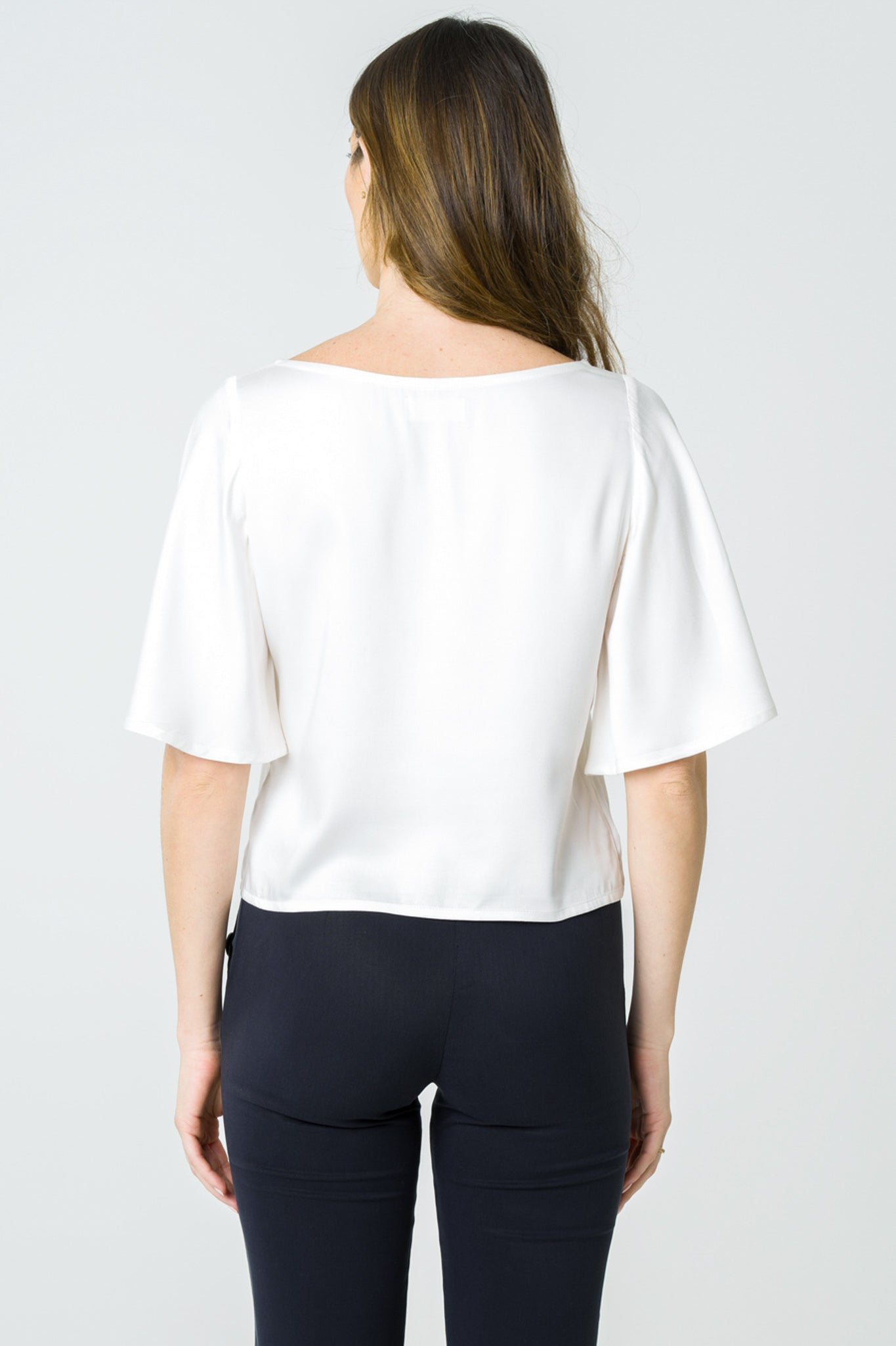 White blouse Violette made of 100% Tencel by Avani