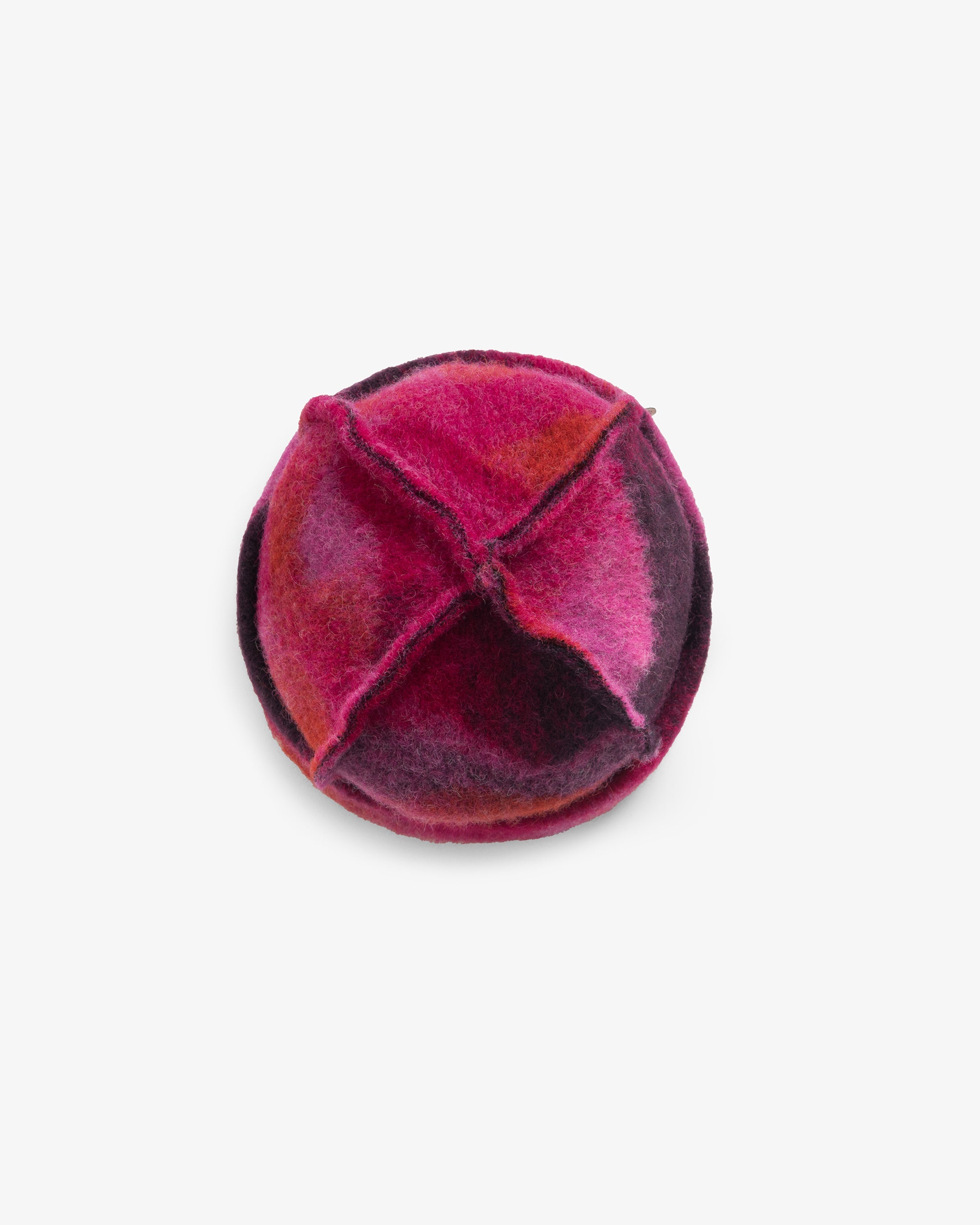 Pinke Toque-Mütze aus Bio-Wolle von Rotholz