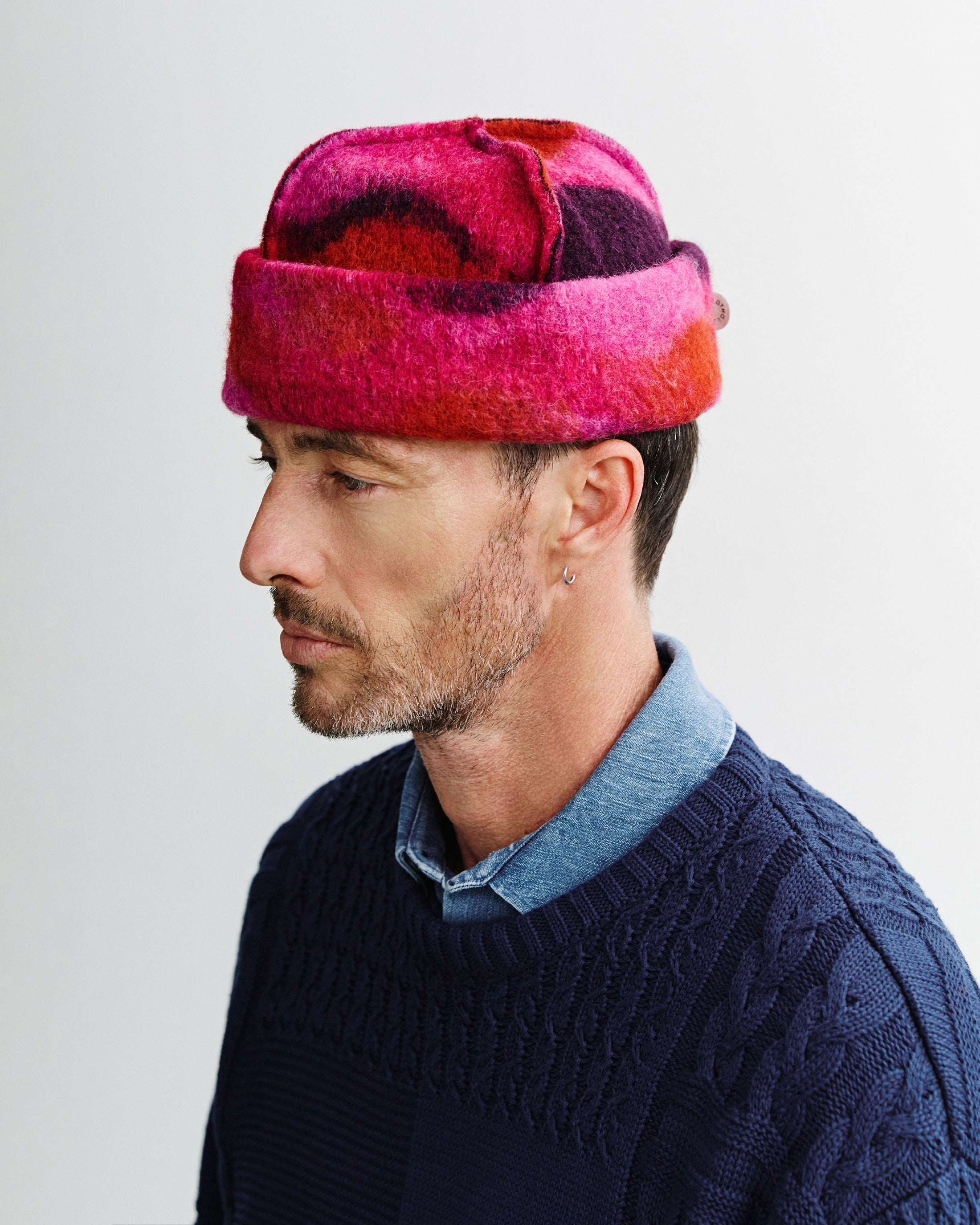 Pinke Toque-Mütze aus Bio-Wolle von Rotholz