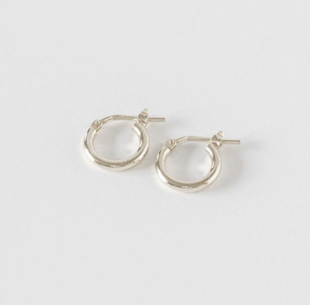 ESSENTIALS Mini Hoop Earrings 16mm