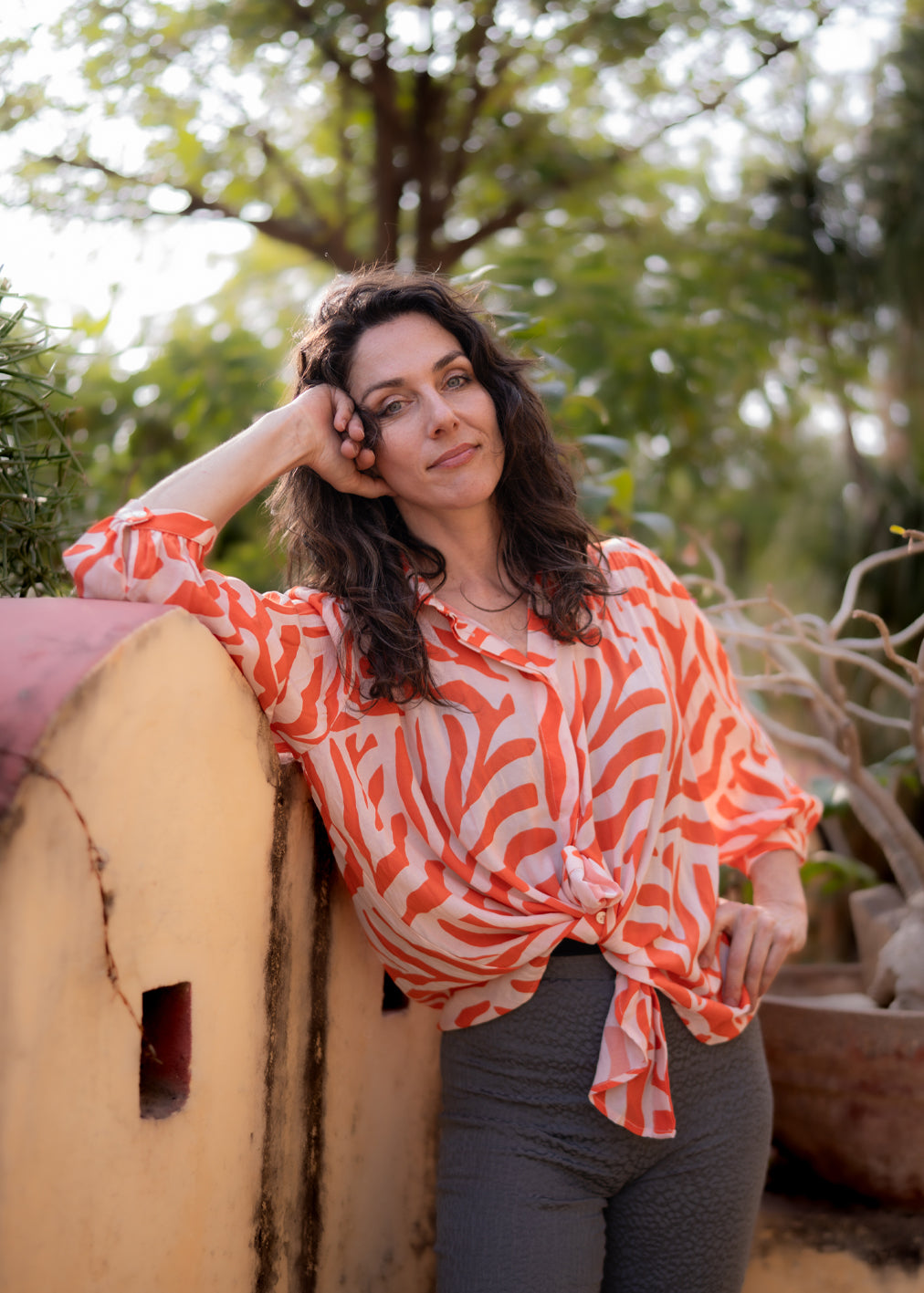 Chemisier Foxtrot Palm Spritz en cupro et viscose Ecocvero de Komana Précommande