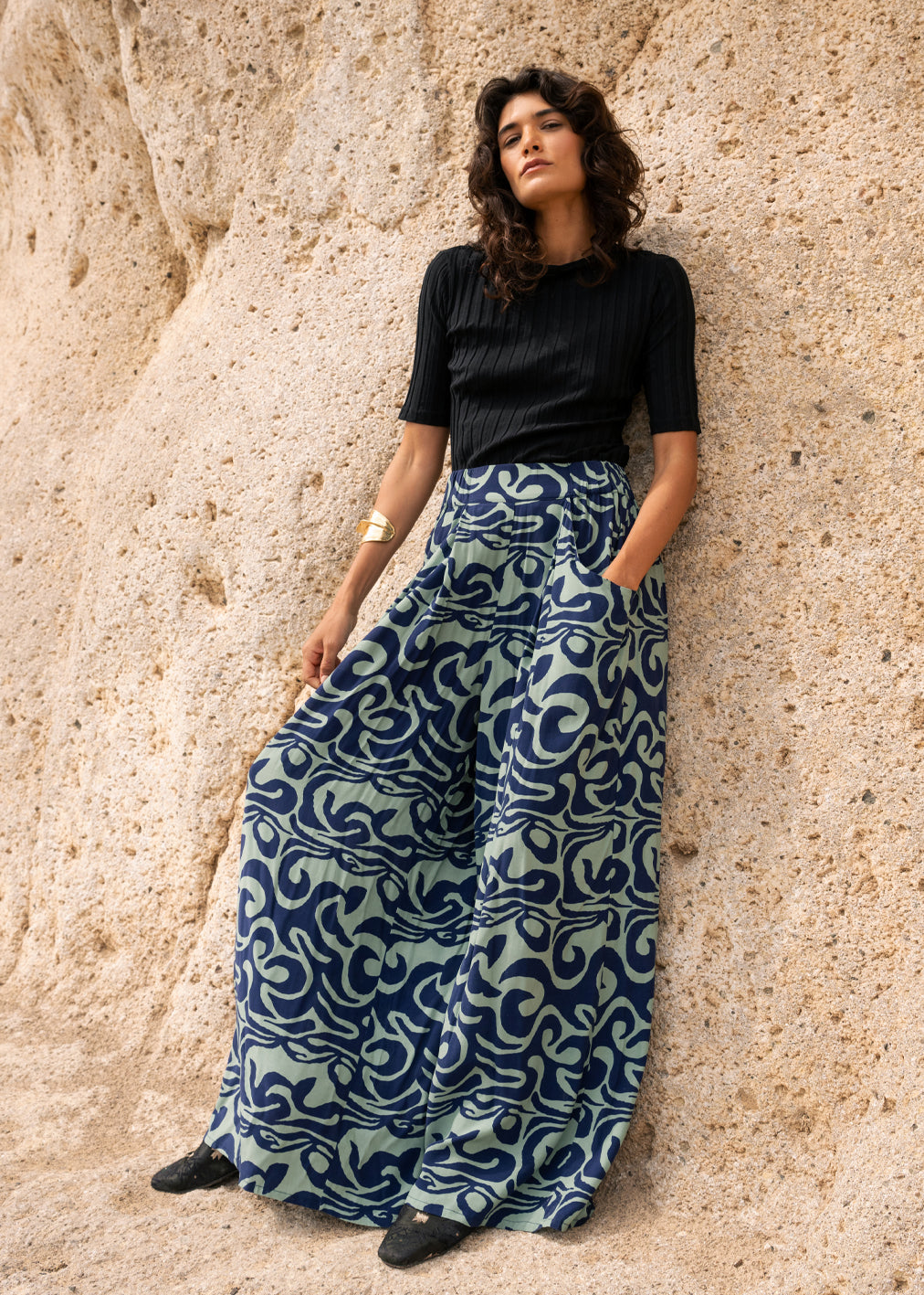 Bunte Hose Lola Octopus Dream aus Ecovero™ und Cupro™ von Komana