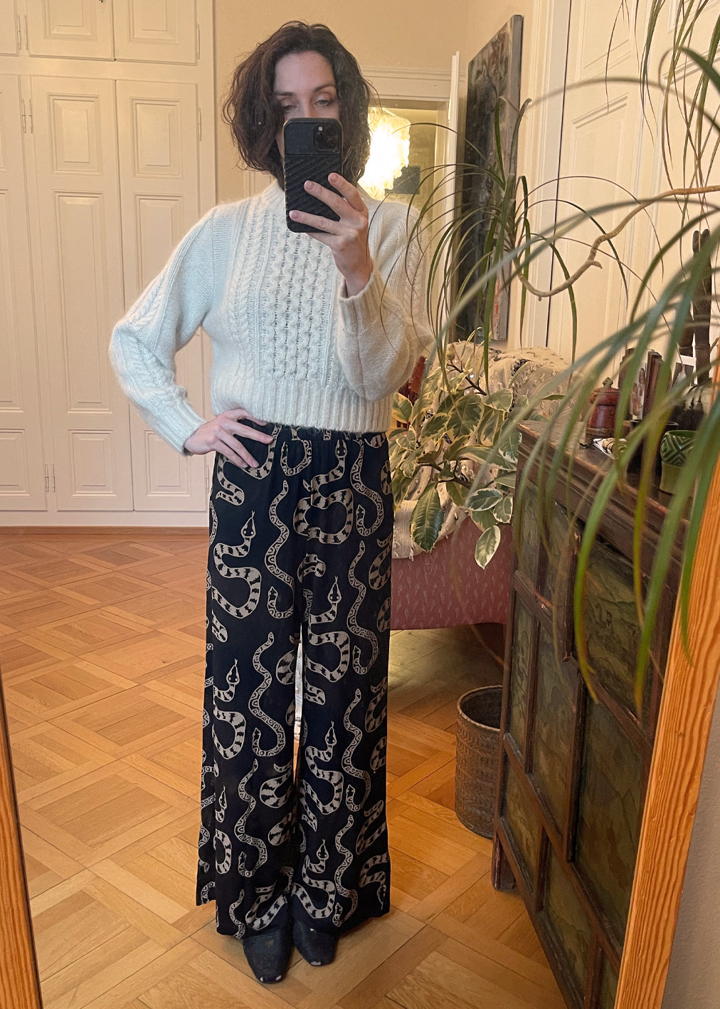 Pantalon noir Milan Medusa en Lyocell de Komana