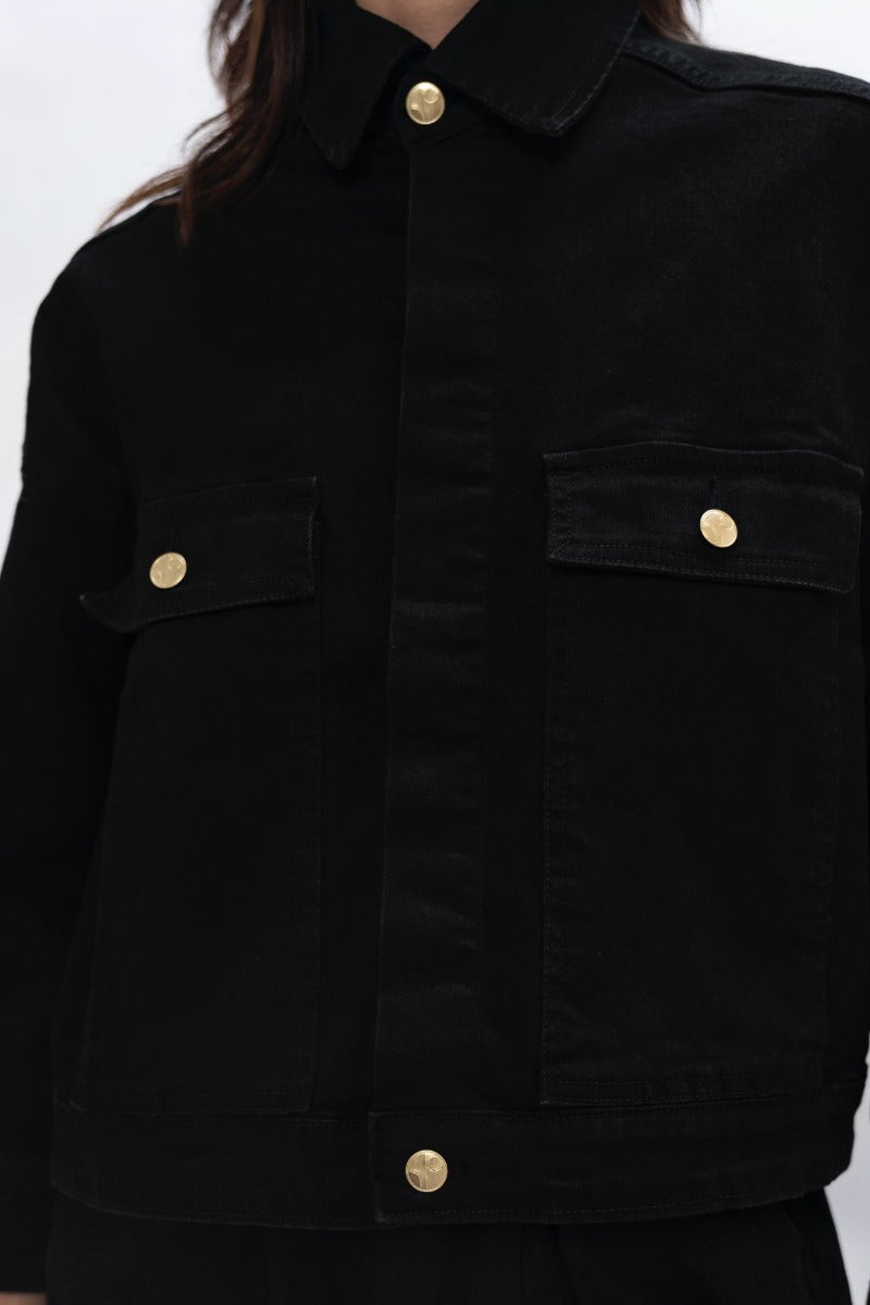 Schwarze Denim Jacke Arizona PHX aus Bio-Baumwolle von 1 People