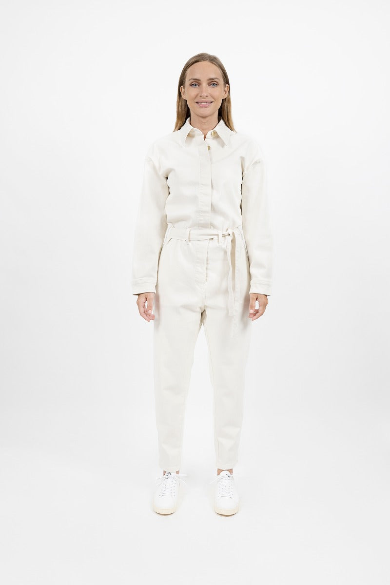 White denim overall San Francisco SFO made from organic cotton by 1 People