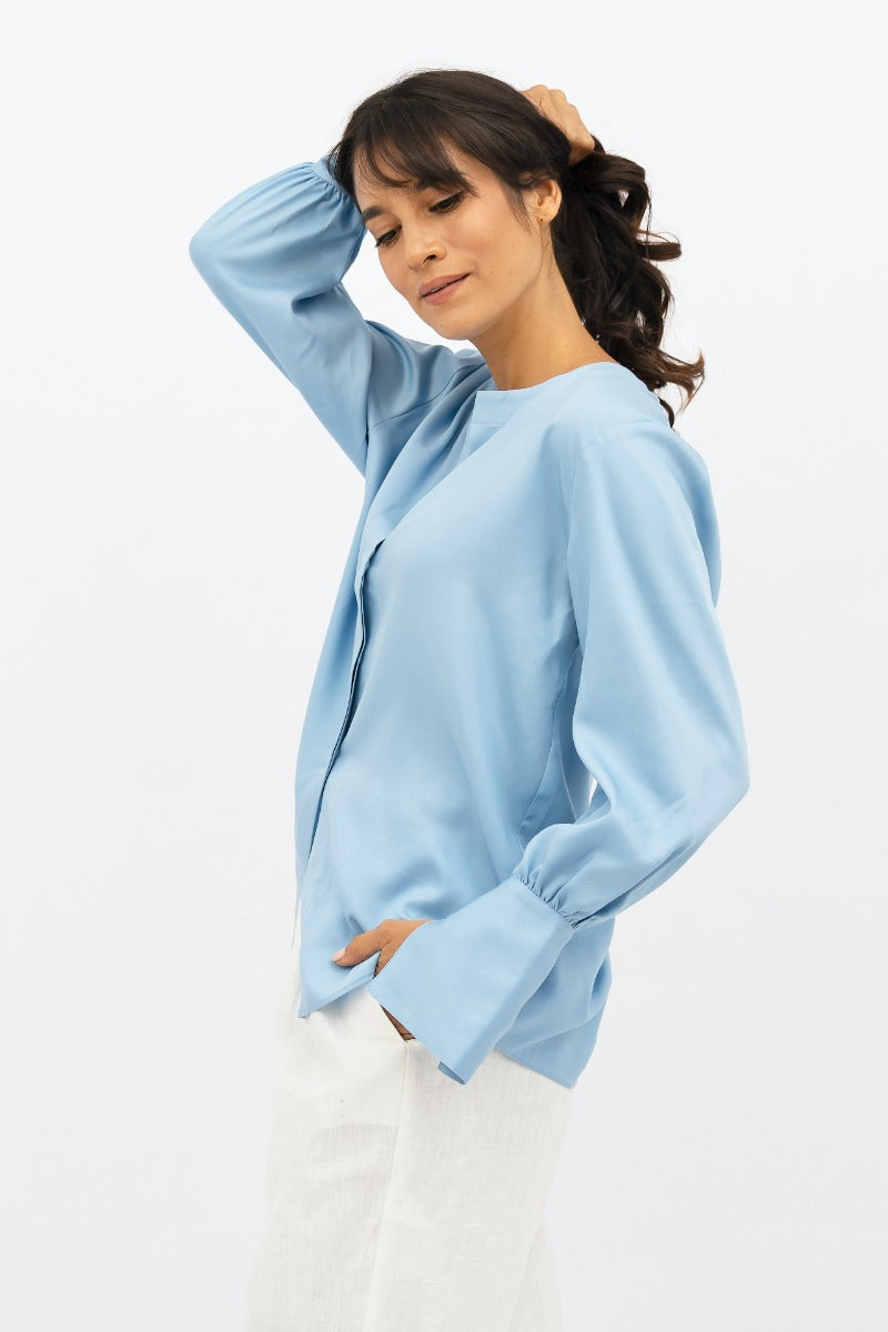 Blouse bleu clair à manches longues Cap Ferret XAC en 100% Tencel par 1 Personne