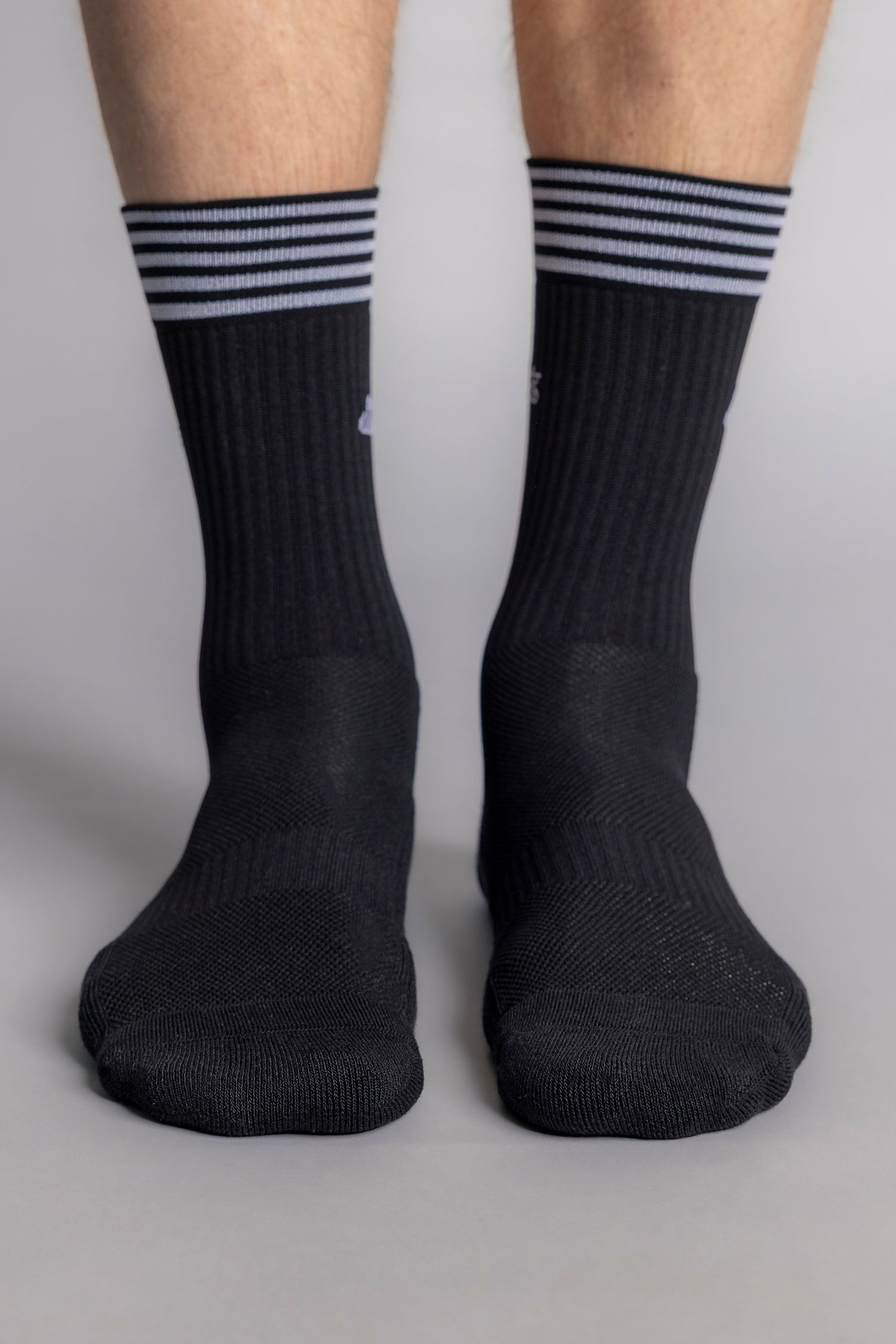 Striped Athletic Socks von DIRTS