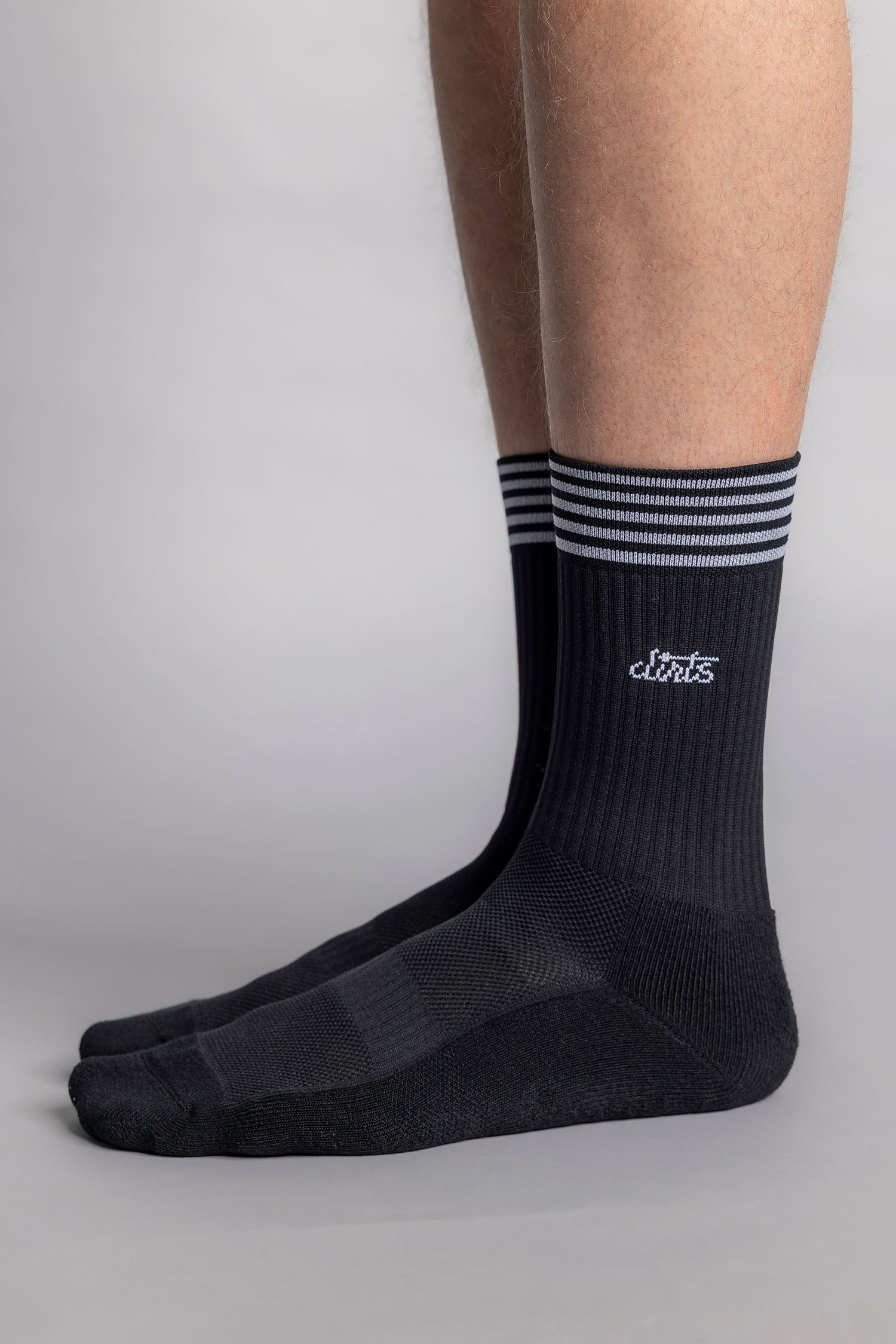 Striped Athletic Socks von DIRTS