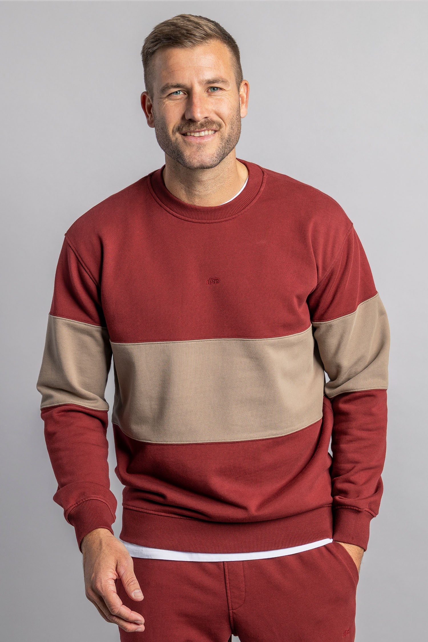 Color Block Classic Crewneck aus Bio Baumwolle von Dirts