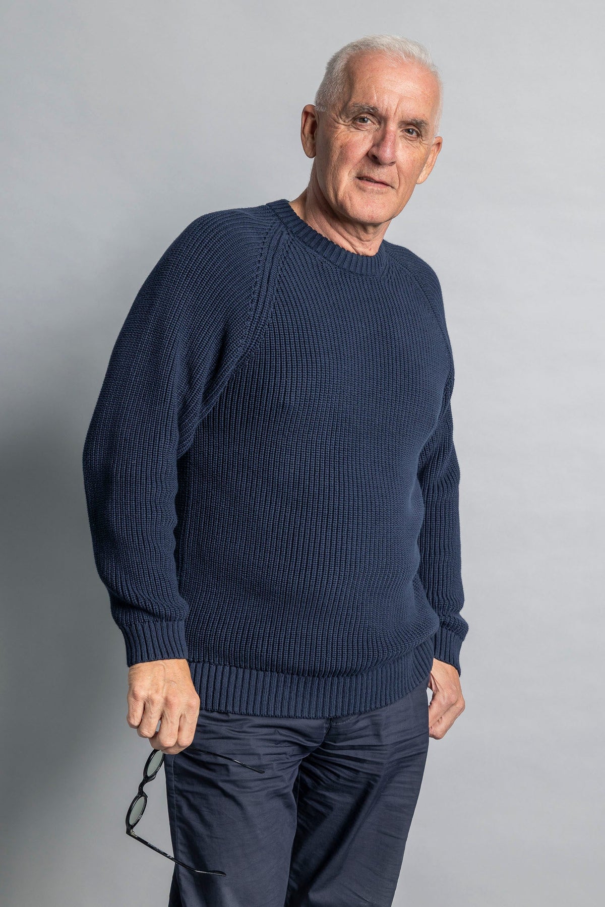 Heavy Knit Crewneck aus 100% Bio Baumwolle in blau von DIRTS