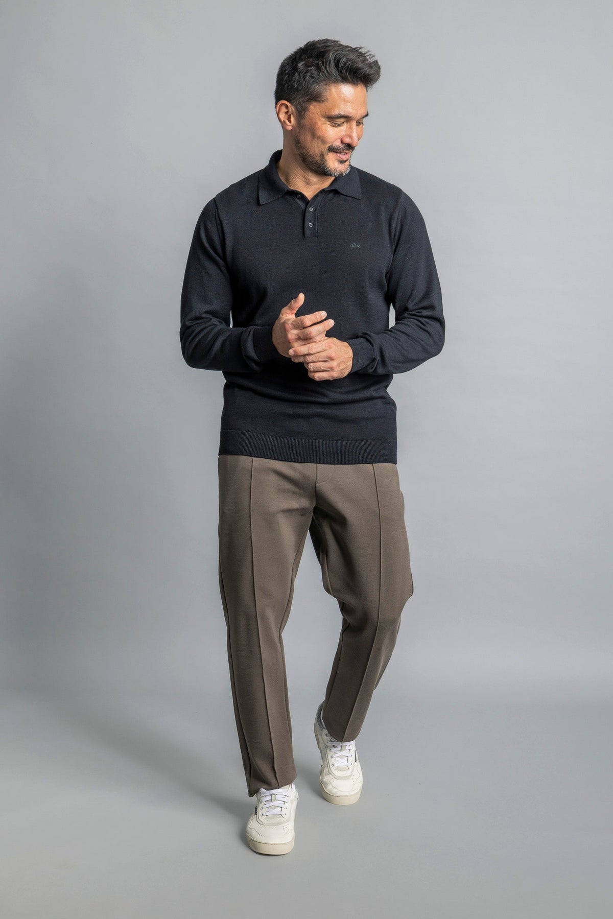 Knit Polo Longsleeve aus 100% Bio Baumwolle in schwarz von DIRTS