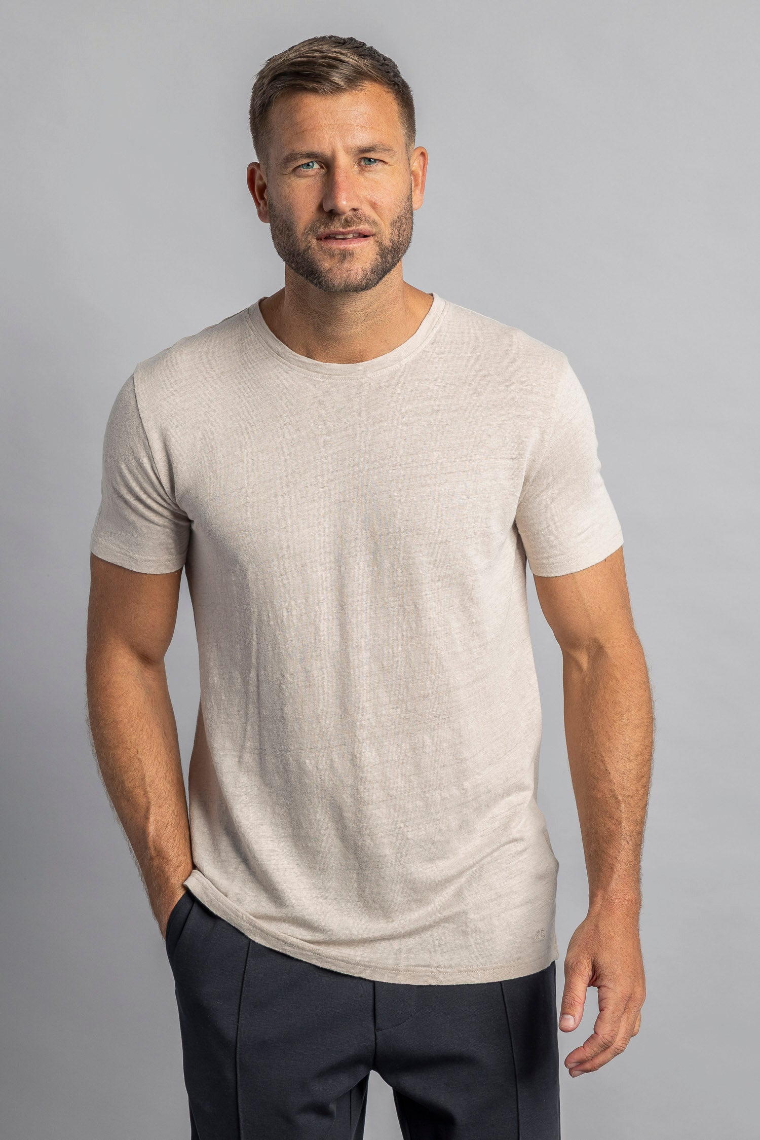 Leinen T-Shirt in mehreren Farben von Dirts