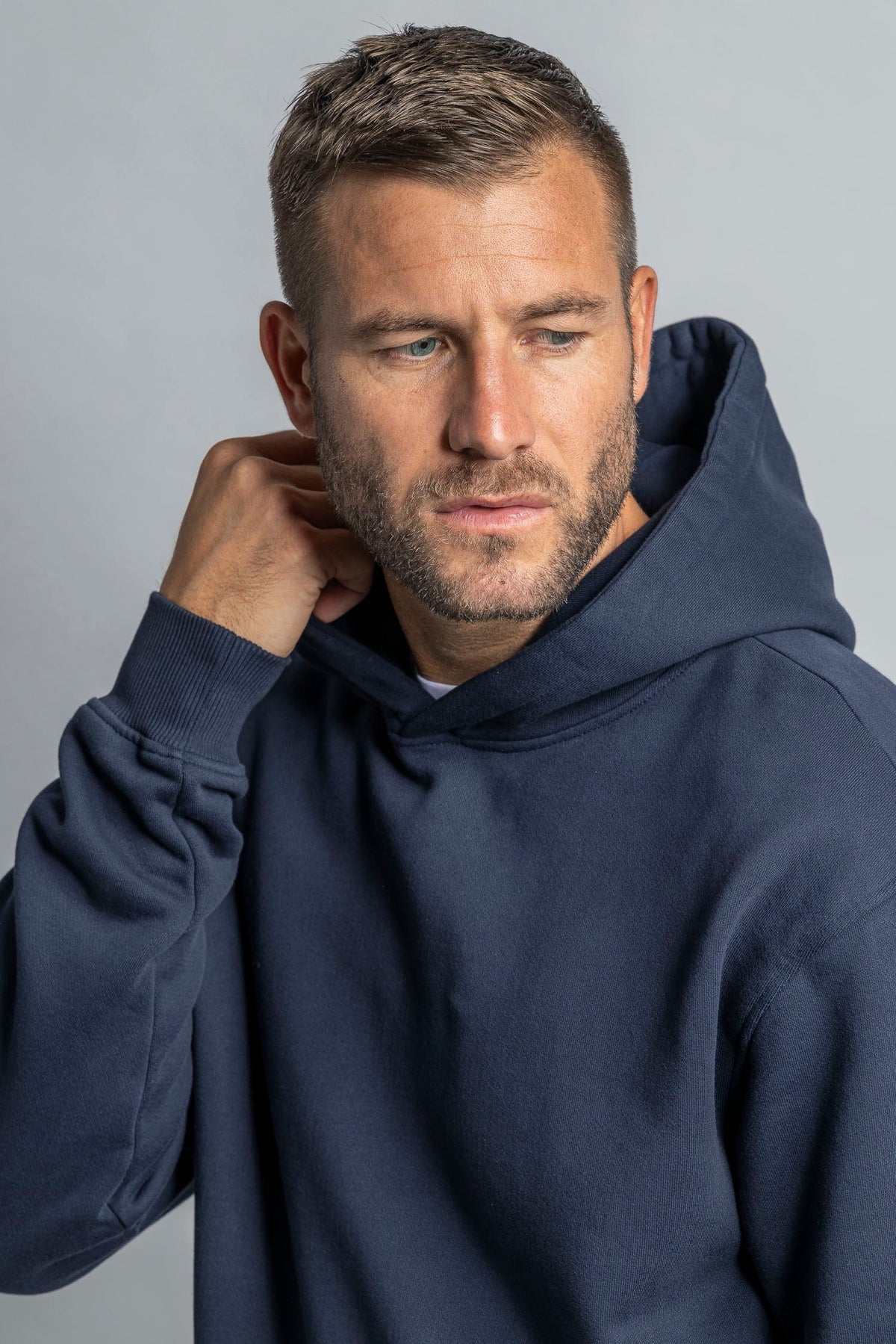 Oversized Hoodie aus 100% Bio-Baumwolle von DIRTS