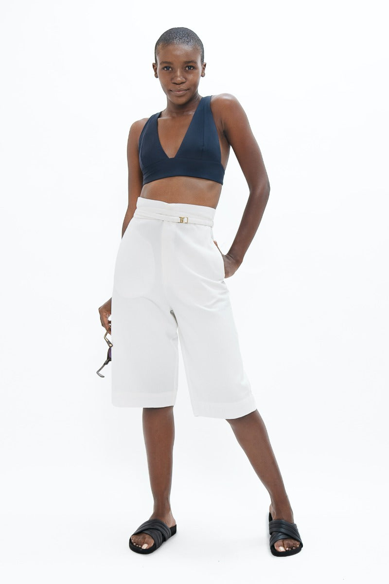 White knee-length trousers Florence FLR made of organic cotton by 1 People