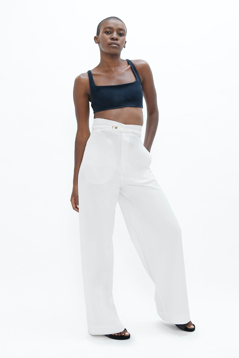 White, wide-cut trousers Florence FLR made of organic cotton by 1 People