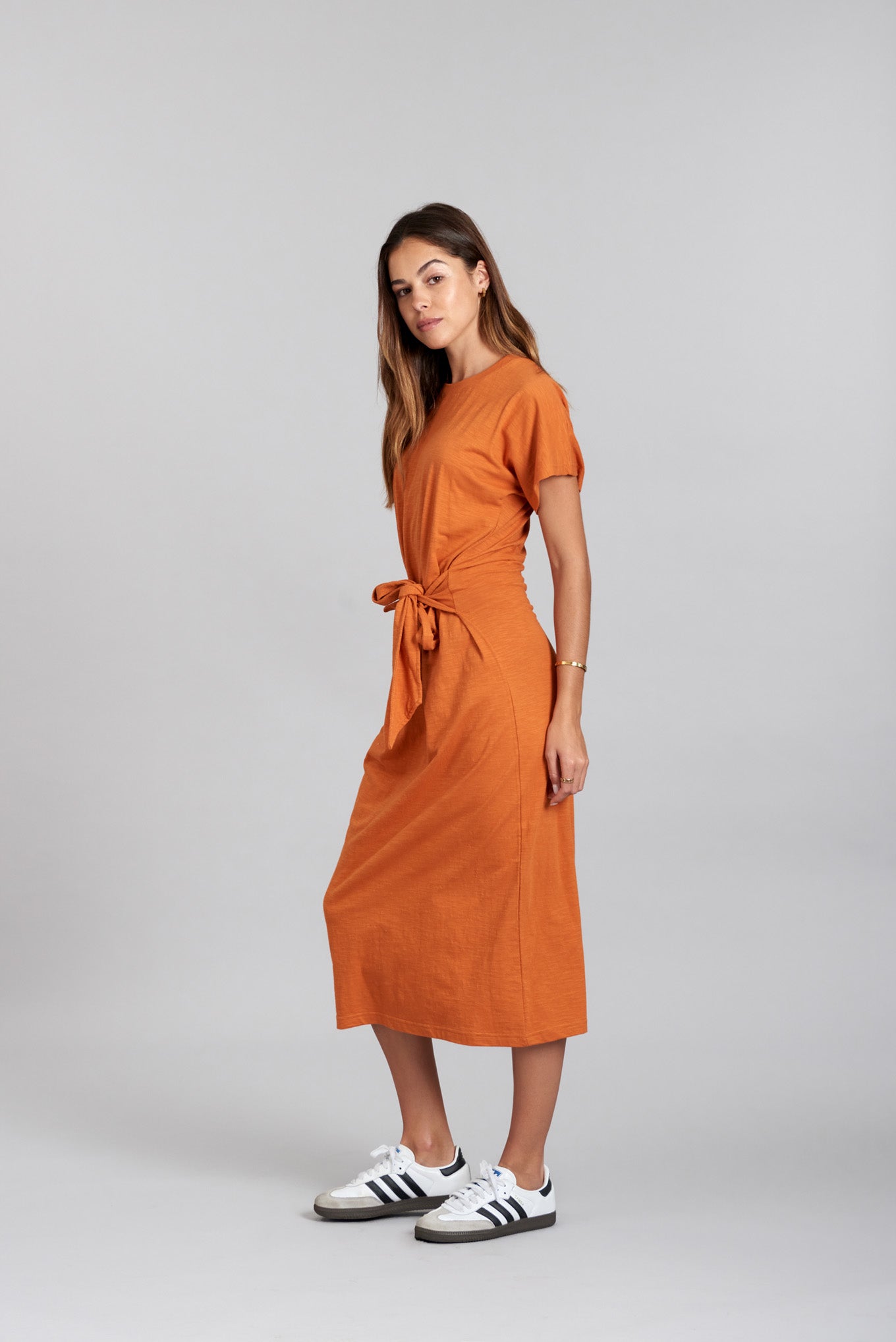 Oranges Kleid FONDA aus 100% Bio-Baumwolle von Komodo