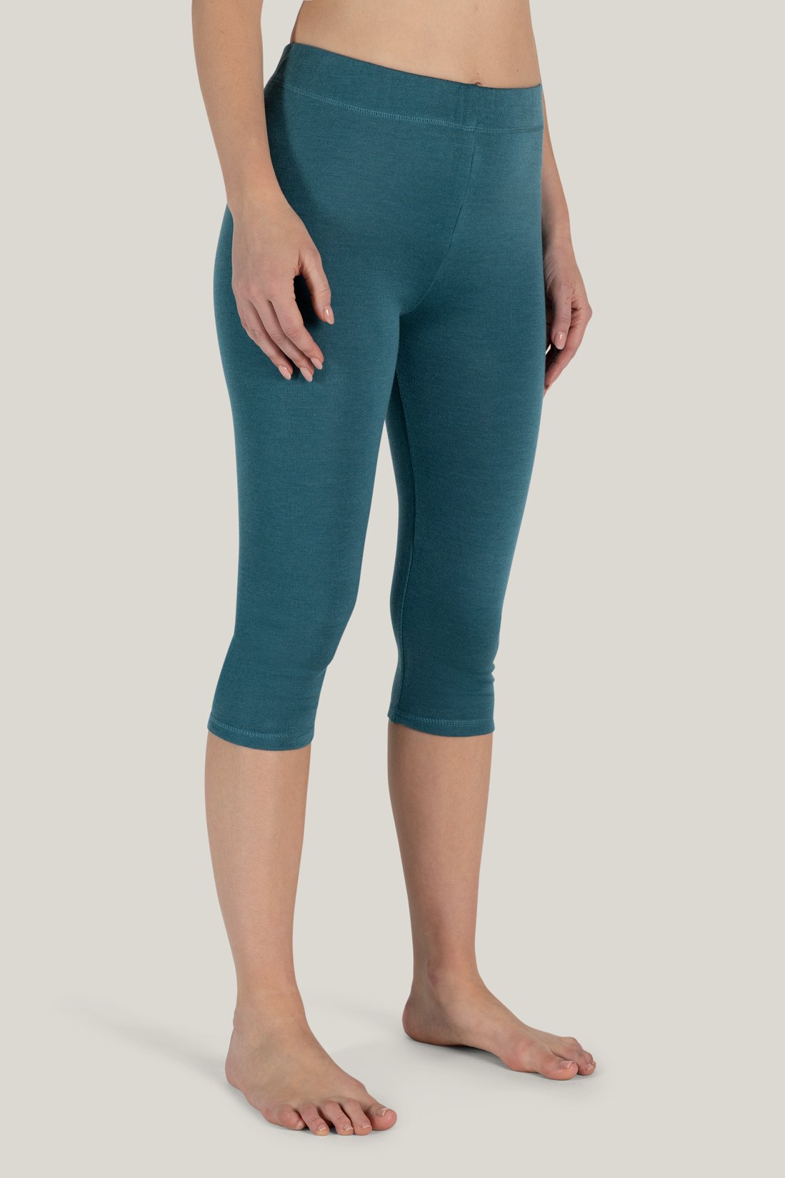 Turquoise blue leggings Freya 3/4 limited edition made of Merino &amp; Tencel from Tidløs