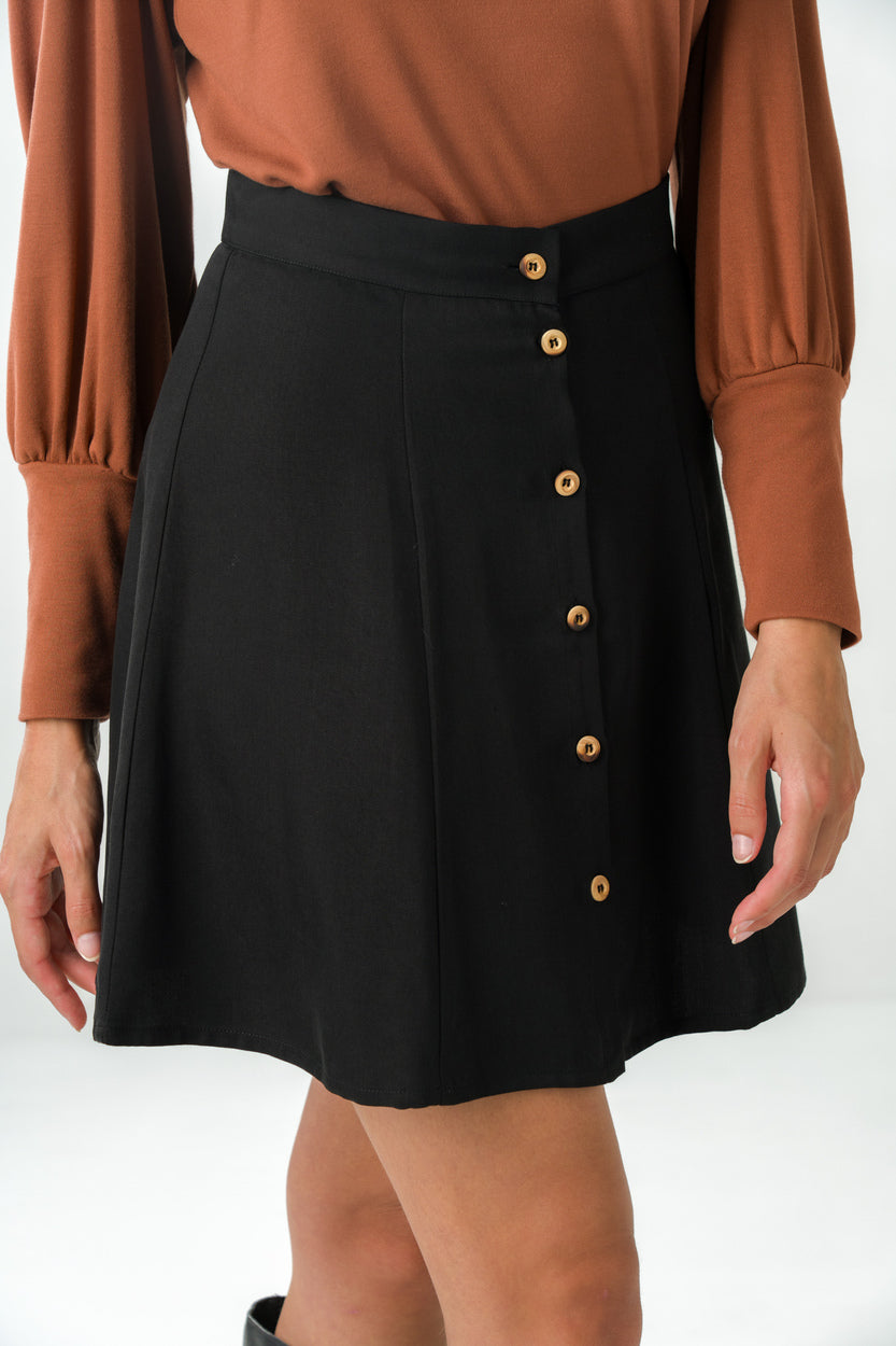 Black skirt Parrotia made of 100% Tencel by Avani