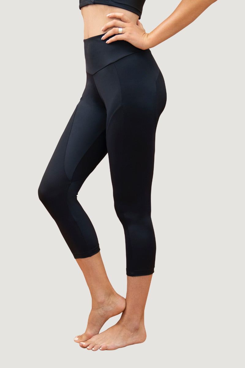 Schwarze Leggings Kathmandu KTM aus Econyl® Regenerated Nylon von 1 People