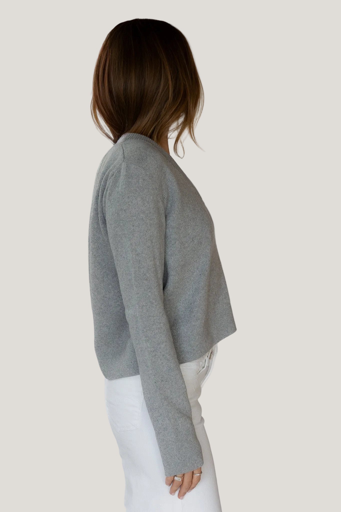 Grauer V-Neck Sweater the Lola aus Bio-Baumwolle & Kaschmir von Pura Clothing