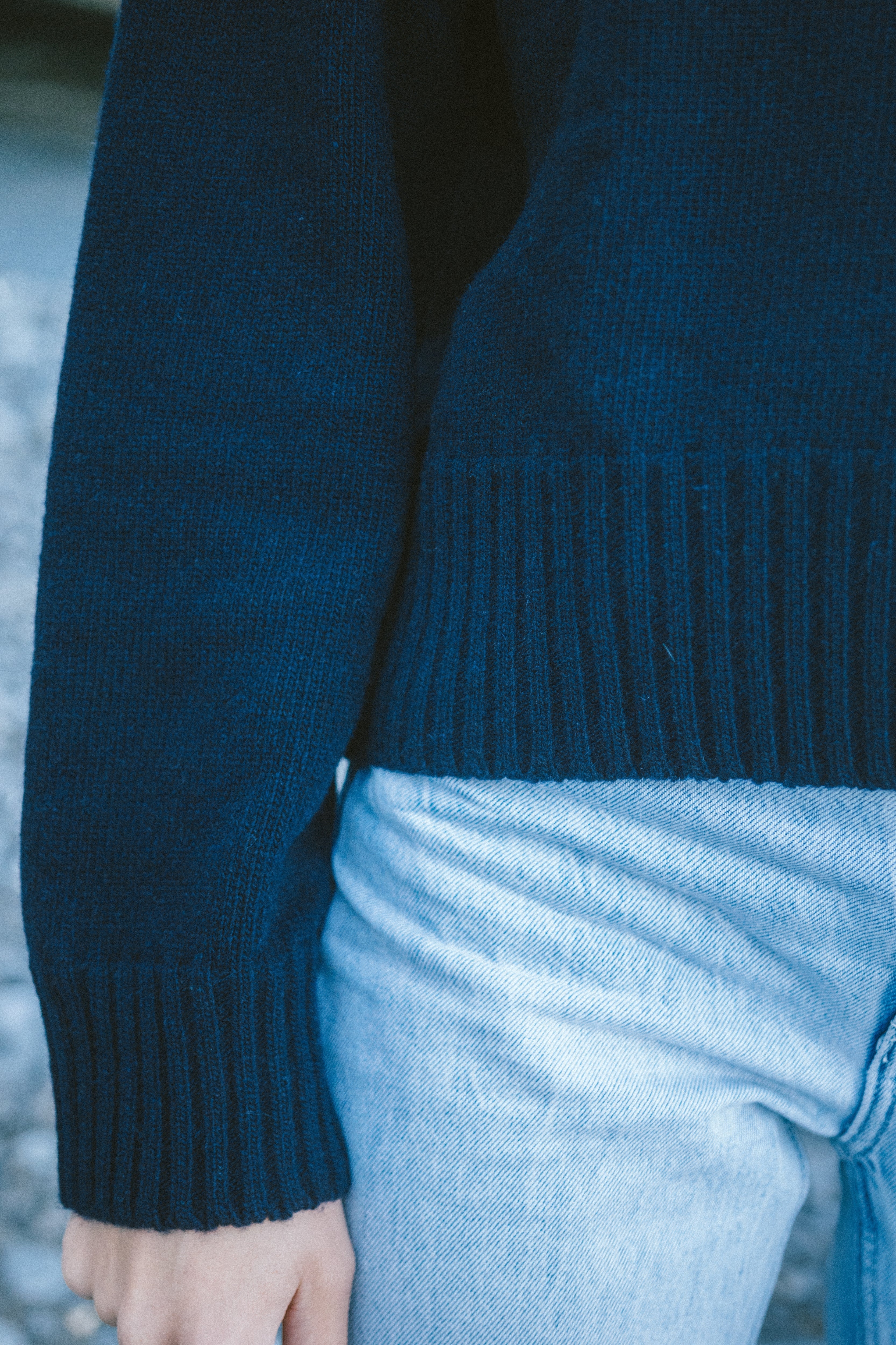 Vale dark blue merino wool sweater from Salzwasser