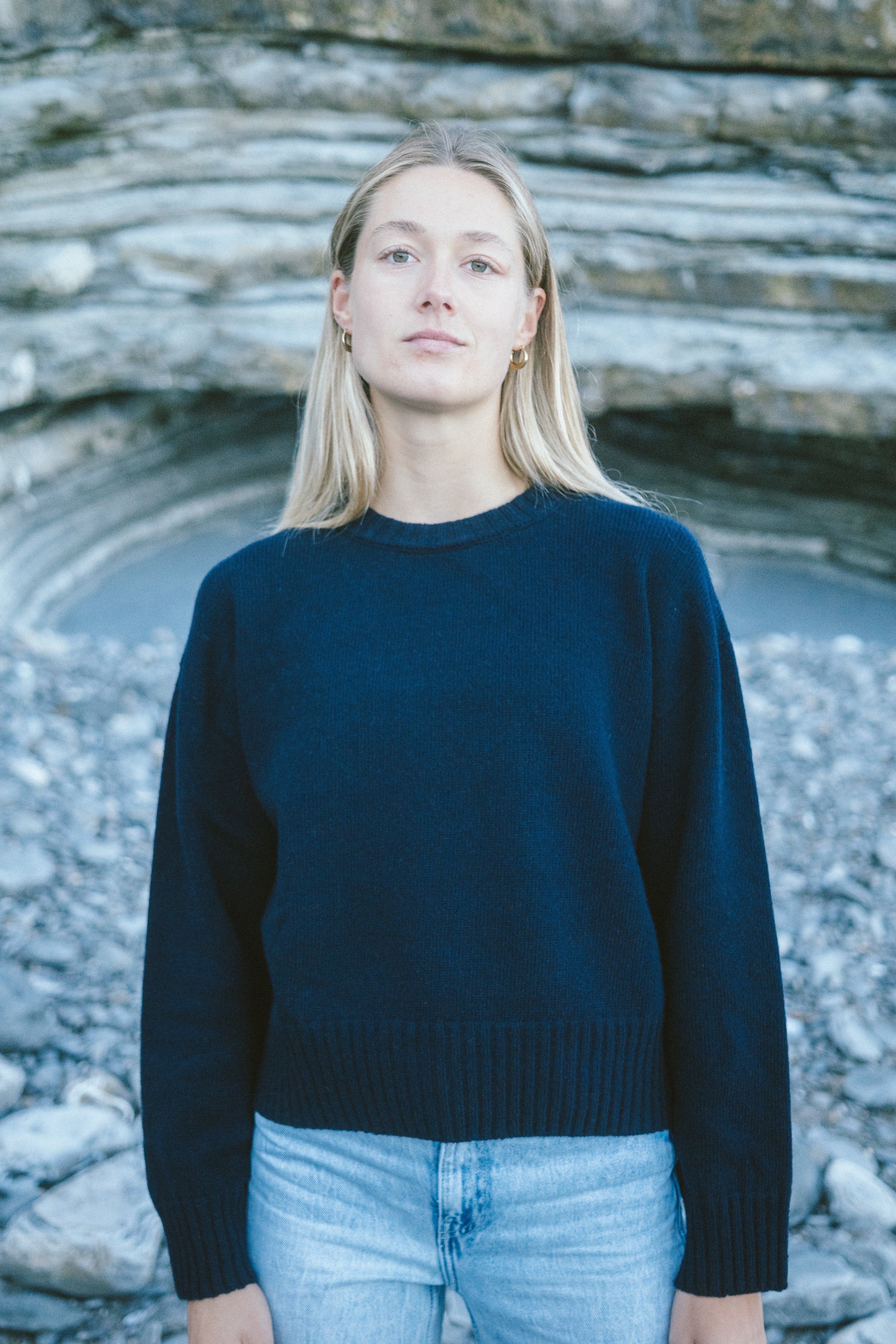 Vale dark blue merino wool sweater from Salzwasser