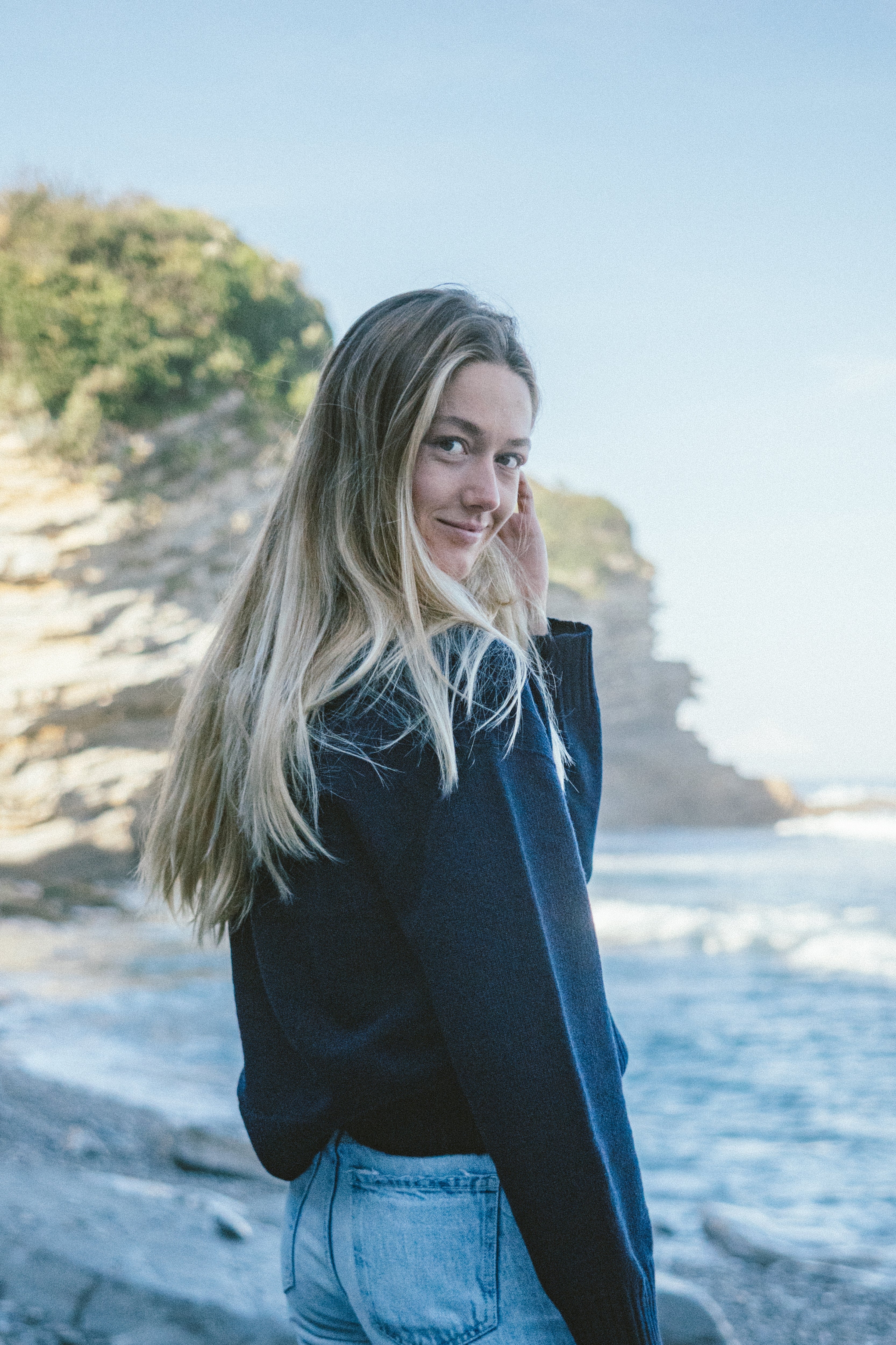 Vale dark blue merino wool sweater from Salzwasser